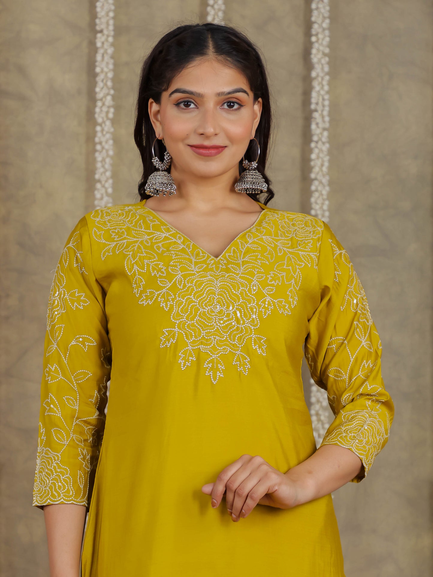 Embroidered Romen silk Solid Yellow Kurta