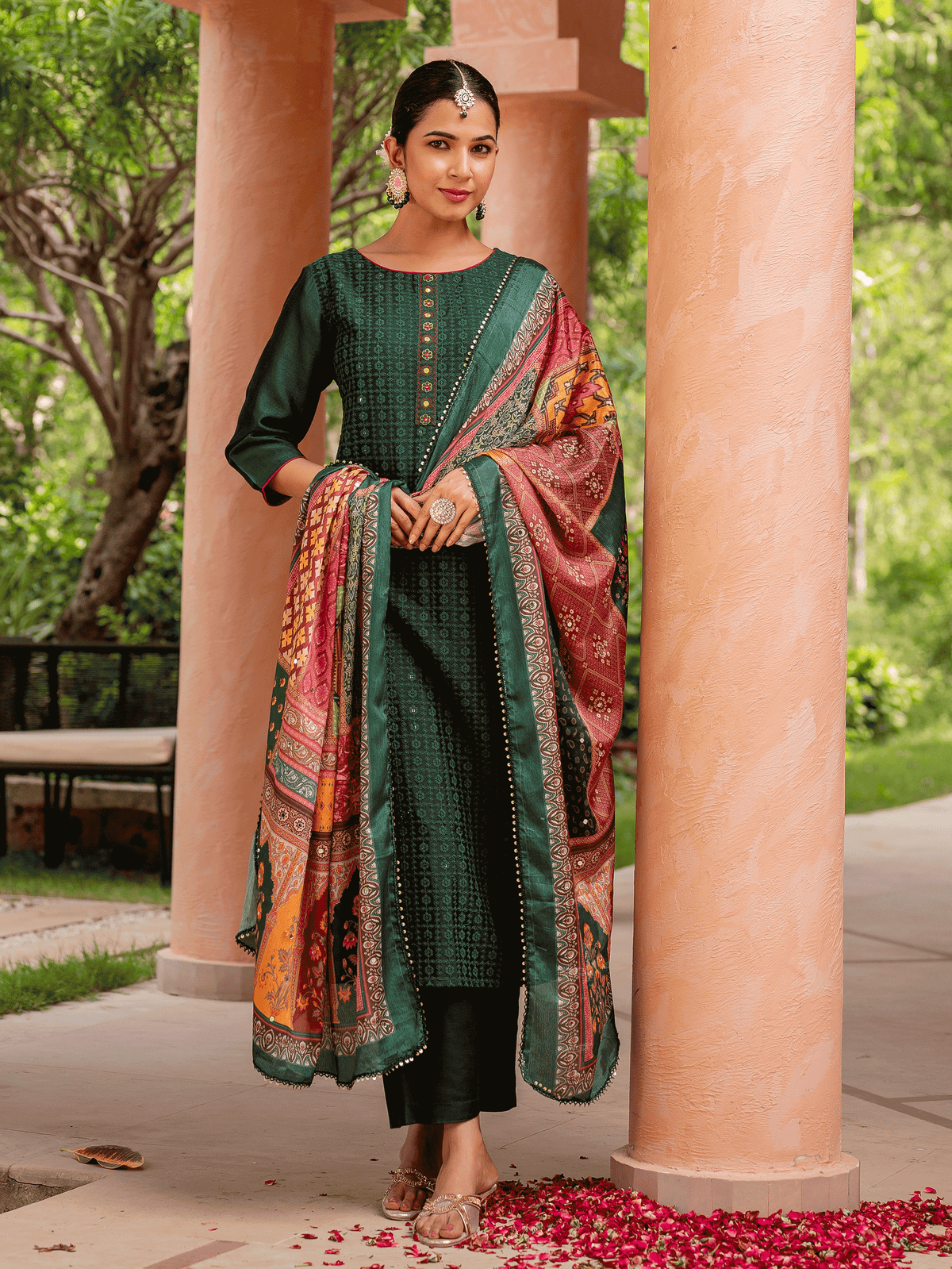 Embroidered Chanderi Solid Straight Green Kurta