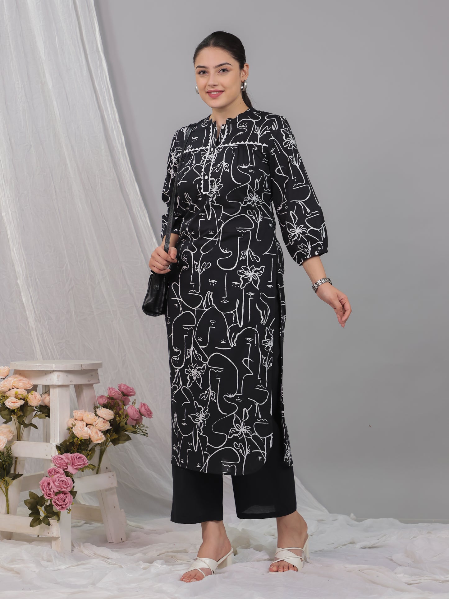 Soft Cotton Abstract Straight Black Kurta
