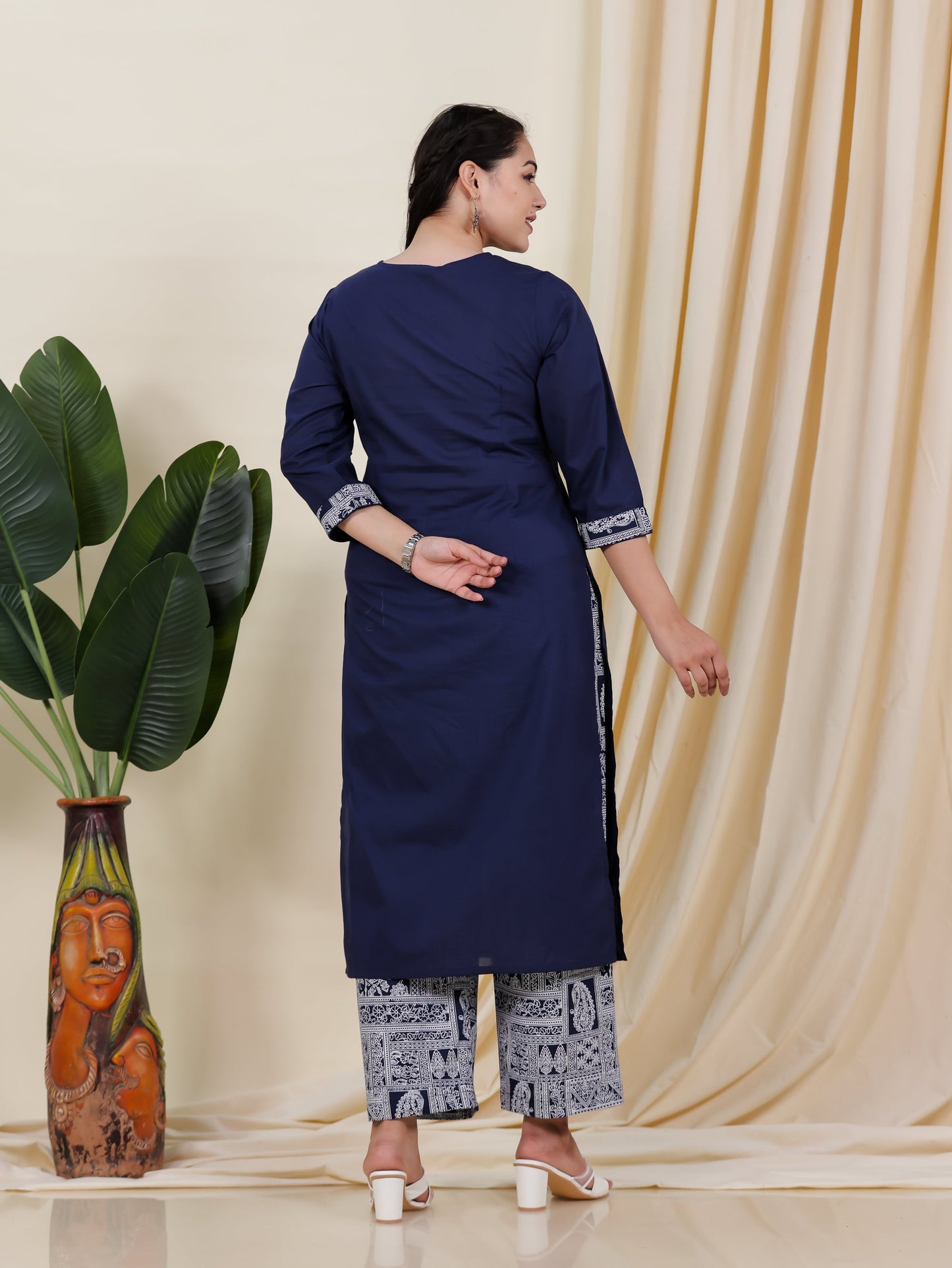 Soft Cotton Solid Straight Blue Kurta