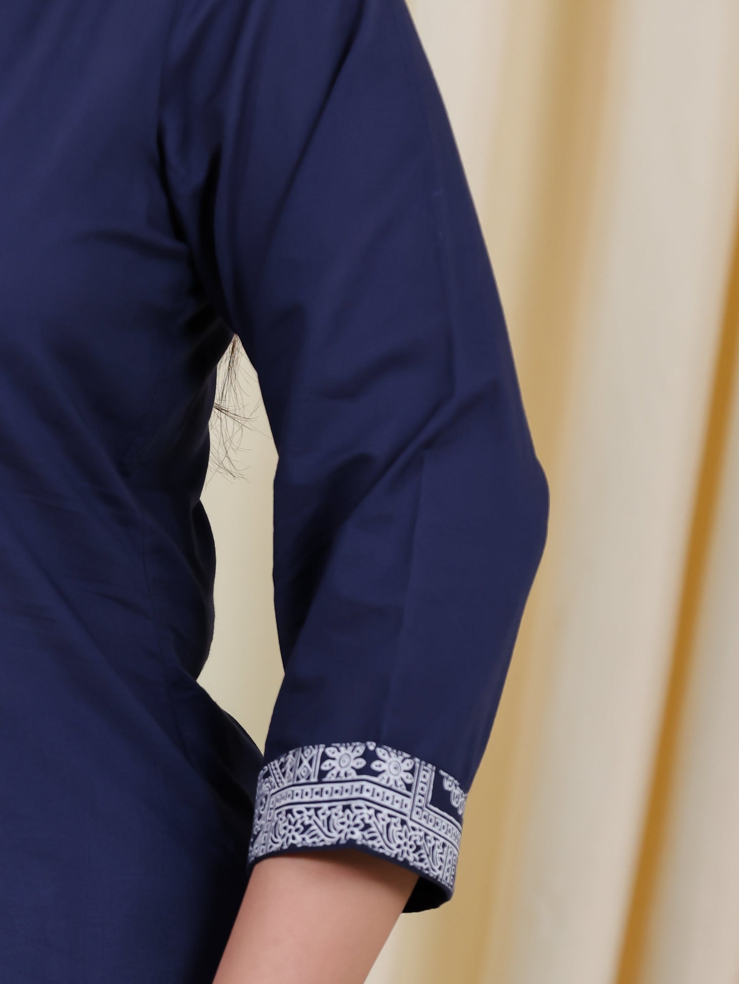 Soft Cotton Solid Straight Blue Kurta