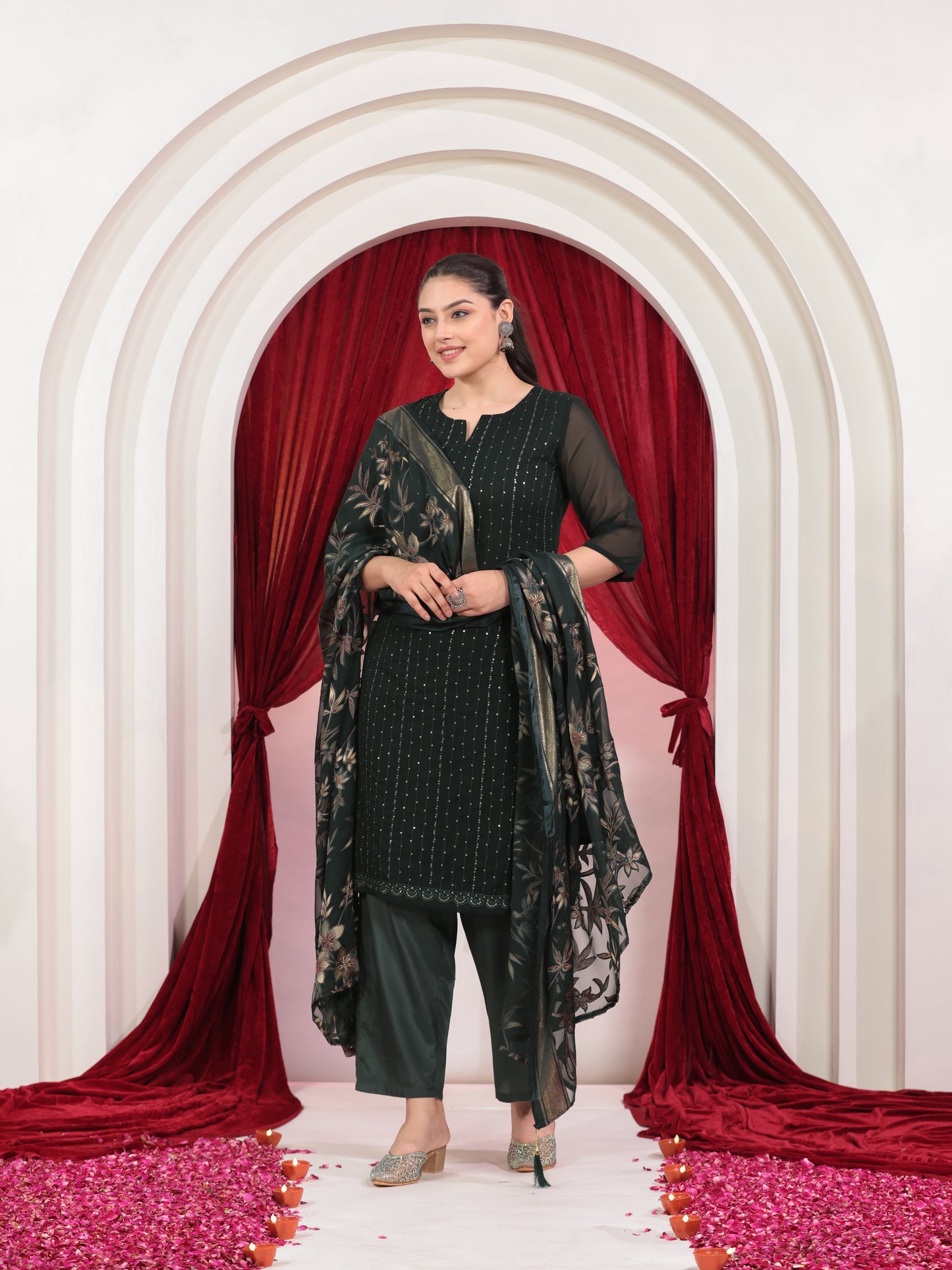 Embroidered Georgette Solid Straight Green Kurta