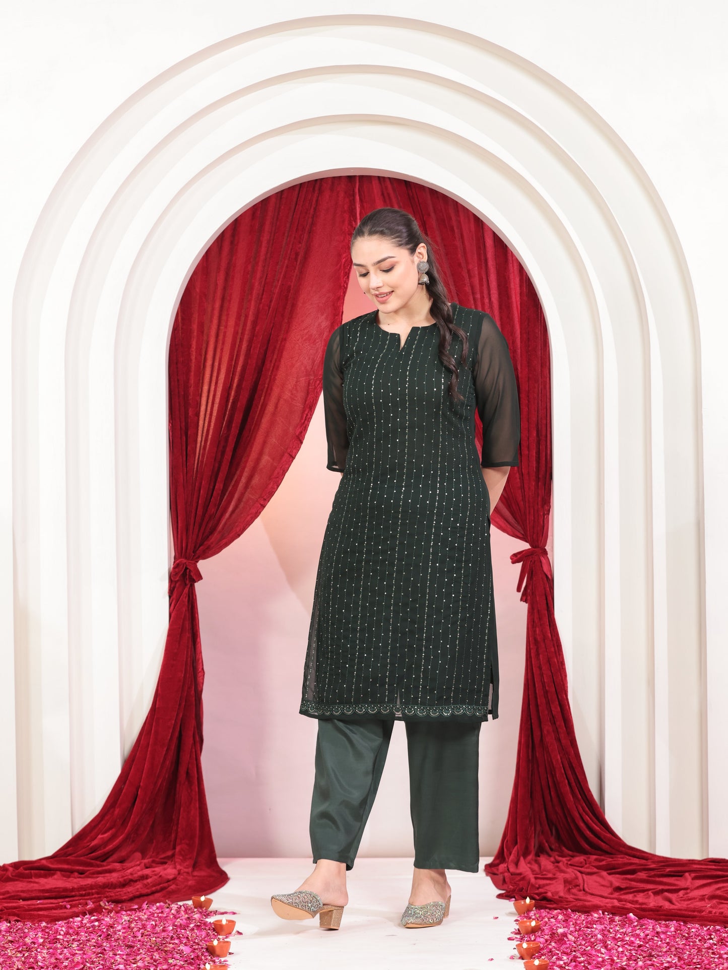 Embroidered Georgette Solid Straight Green Kurta