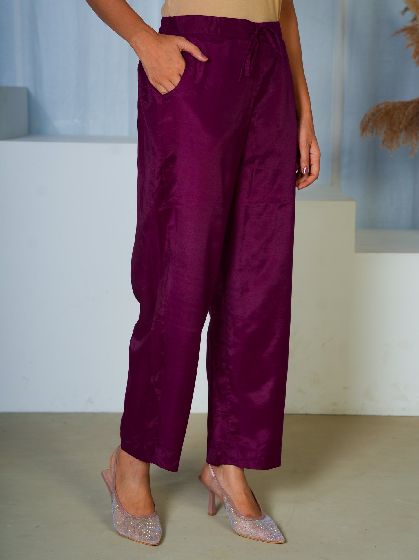 Embroidered Blended Silk Solid Straight Purple Kurta