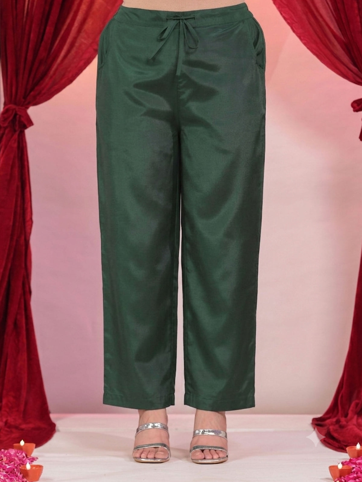 Embroidered Blended Silk Solid Straight Green Kurta
