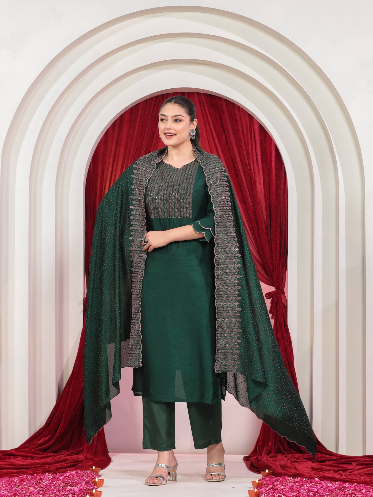 Embroidered Poly Silk Solid Straight Green Kurta