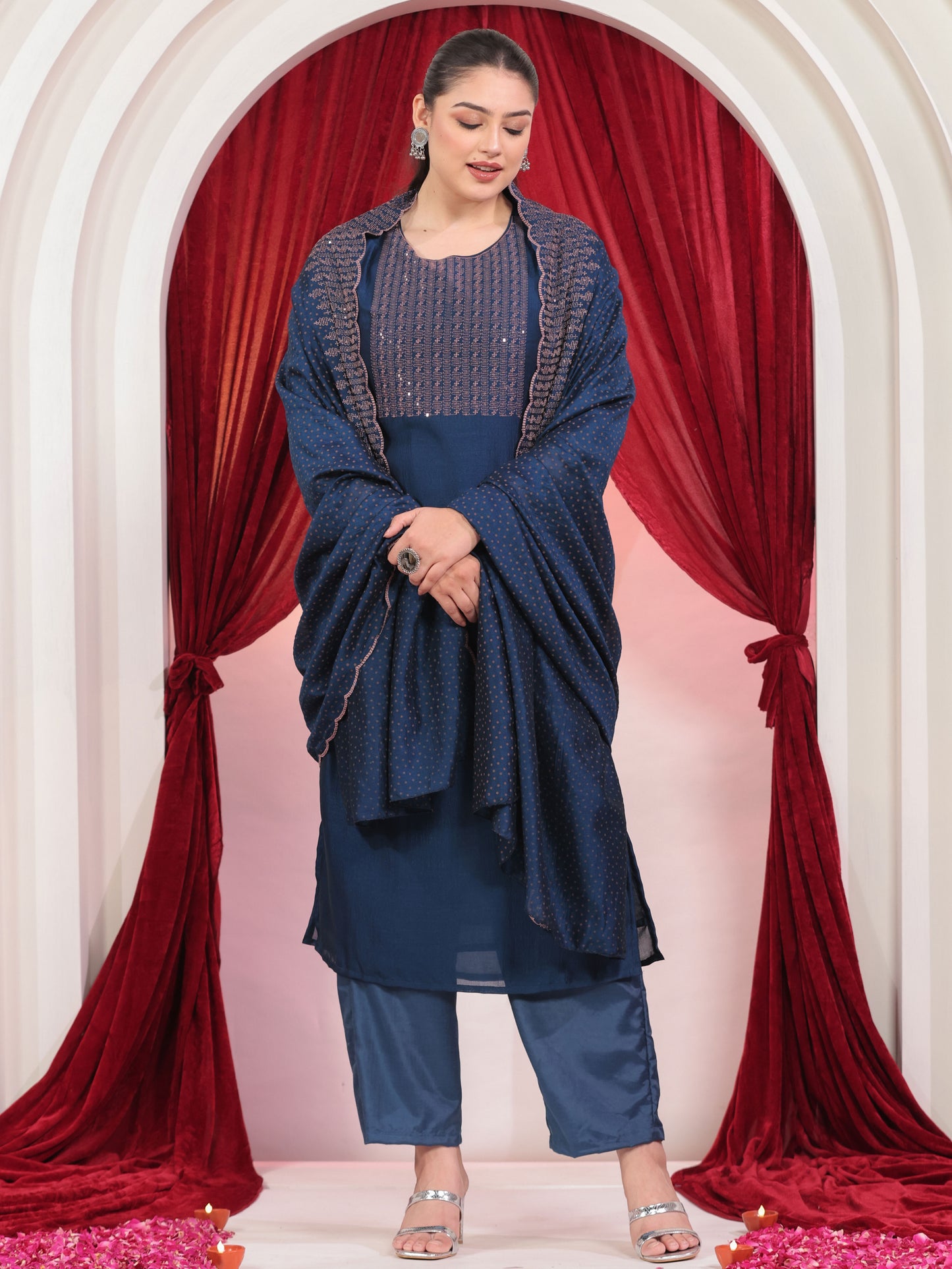 Embroidered Blended Silk Solid Straight Blue Kurta