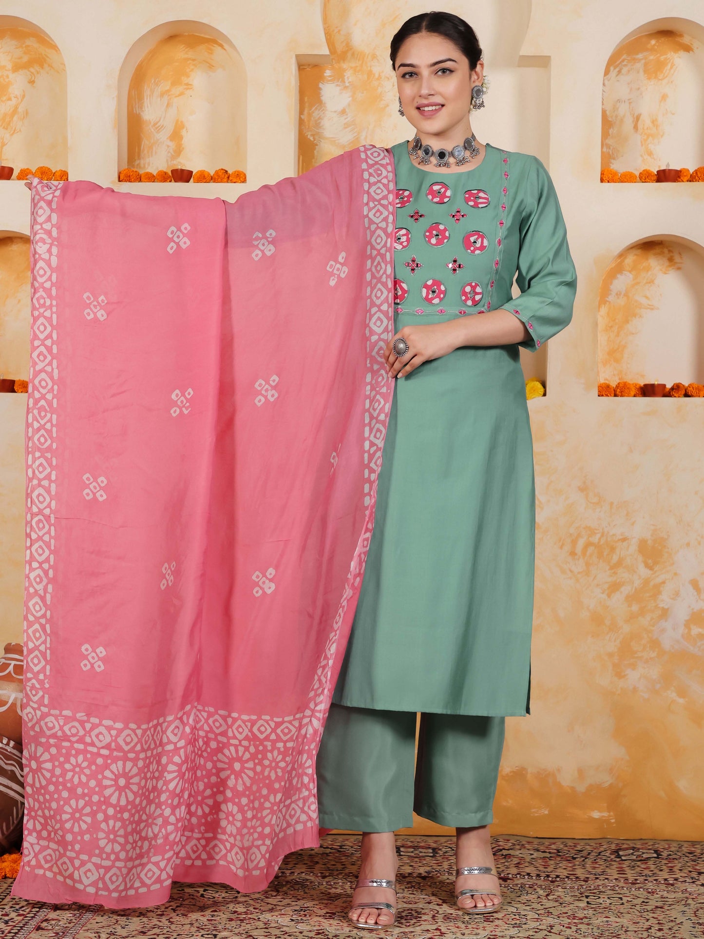 Embroidered Blended Silk Solid Straight Mint Green Kurta