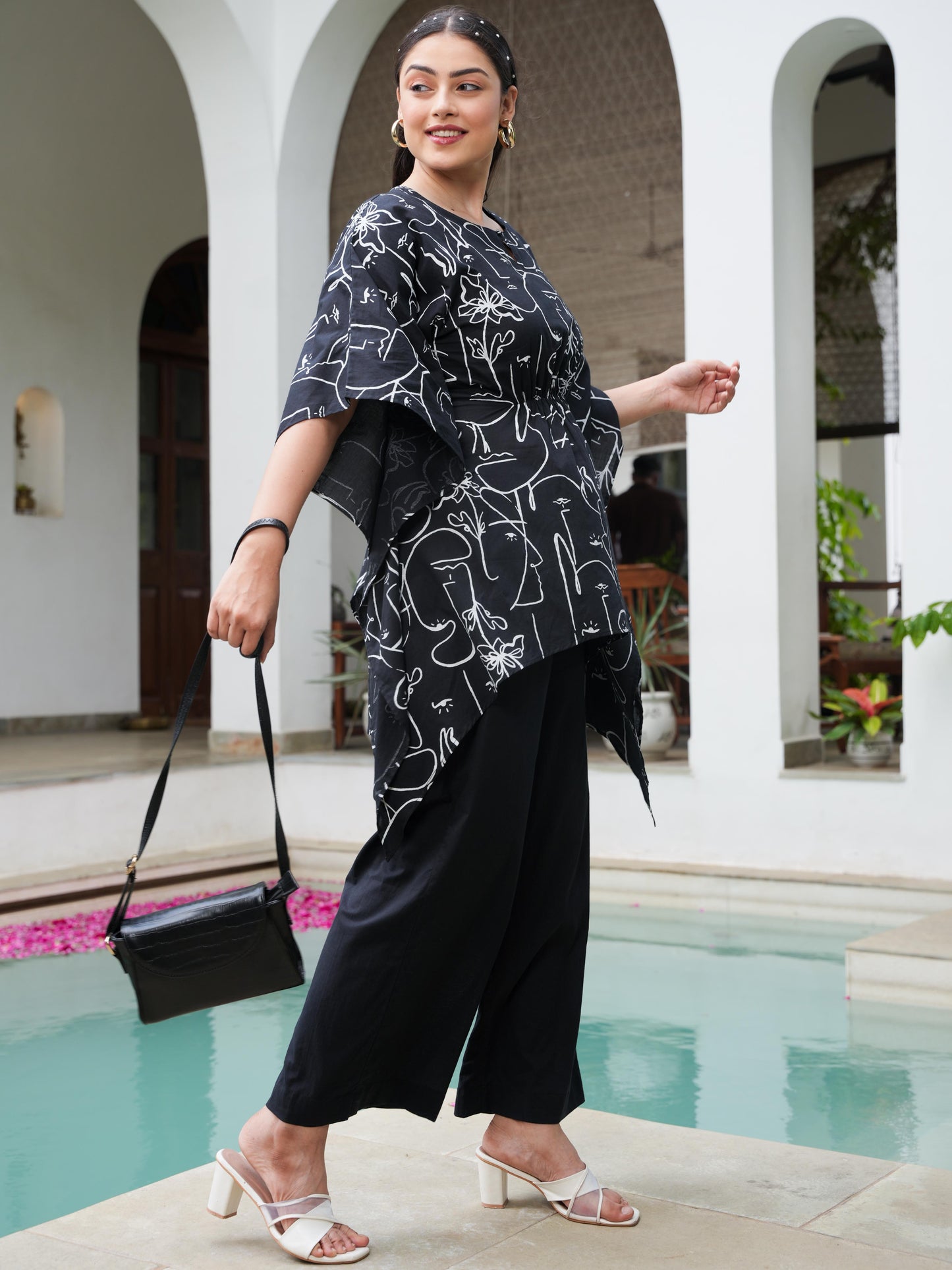 Soft Cotton Abstract Kaftan Black Kurta