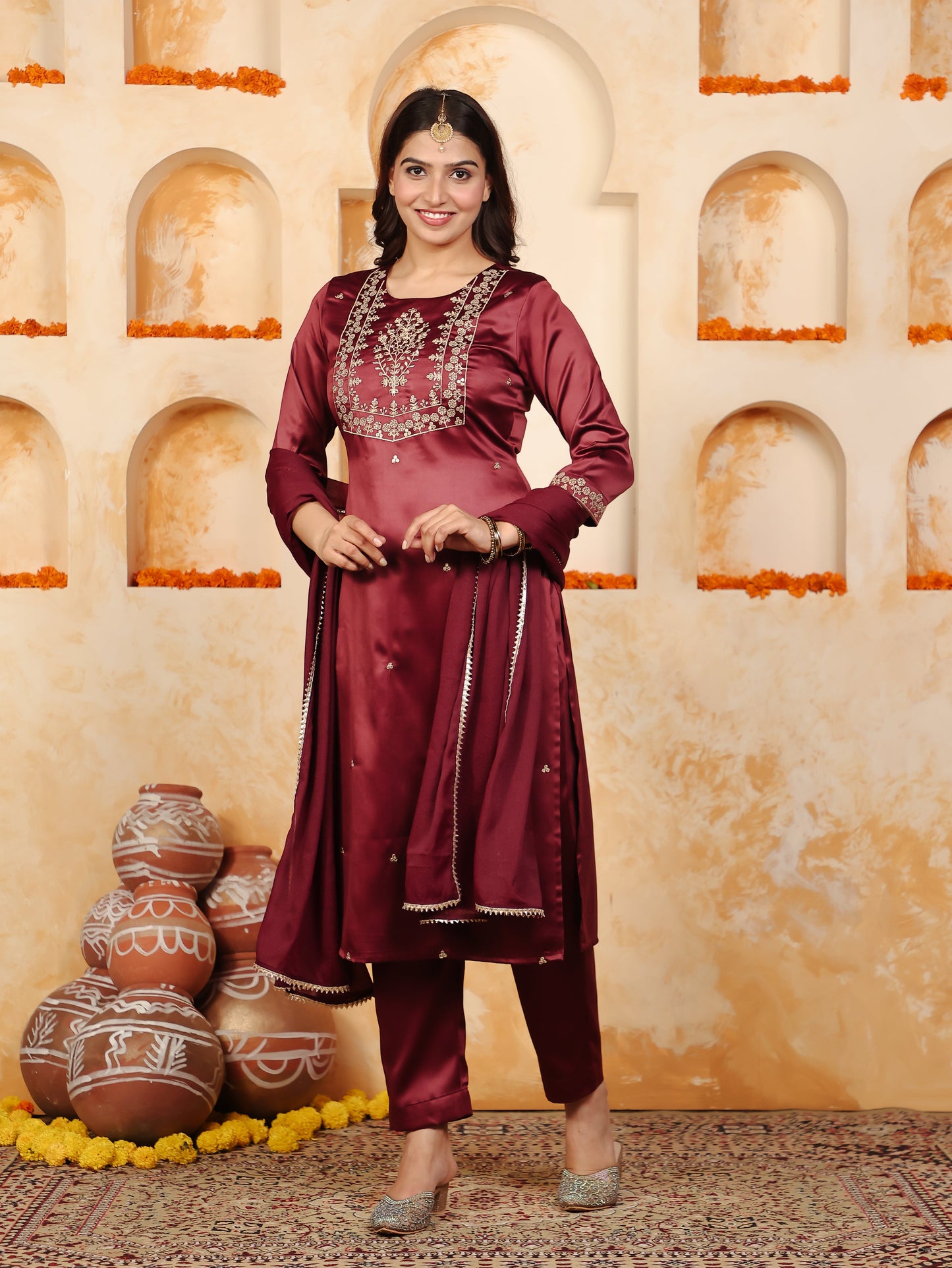 Embroidered Satin Solid Straight Maroon Kurta