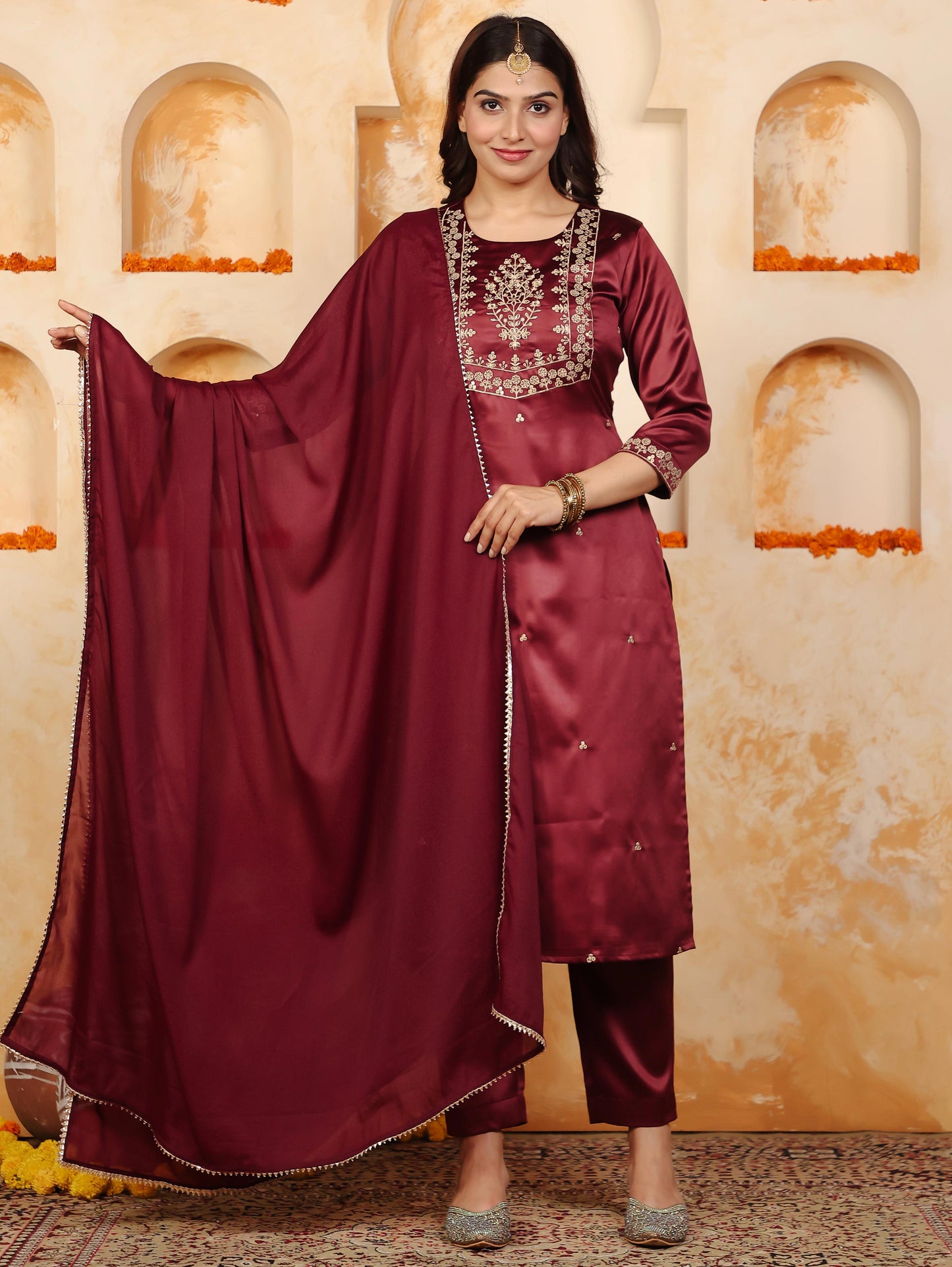 Embroidered Satin Solid Straight Maroon Kurta
