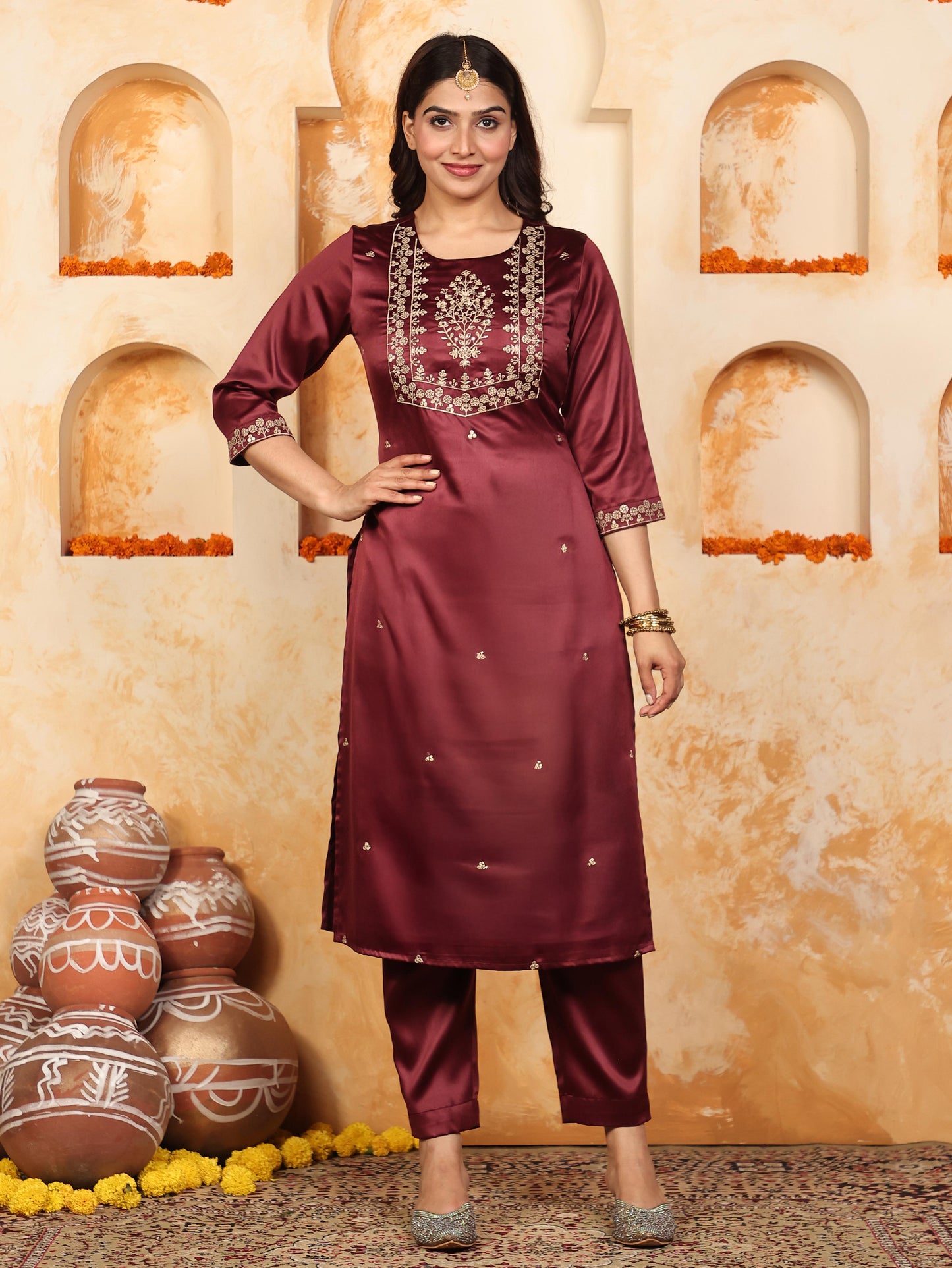Embroidered Satin Solid Straight Maroon Kurta