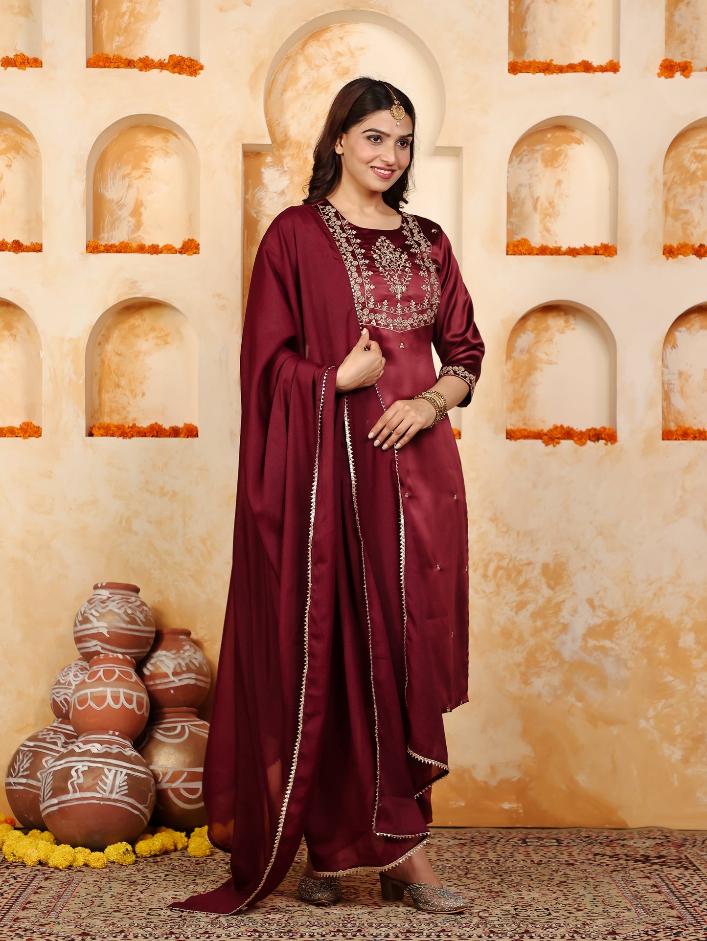 Embroidered Satin Solid Straight Maroon Kurta