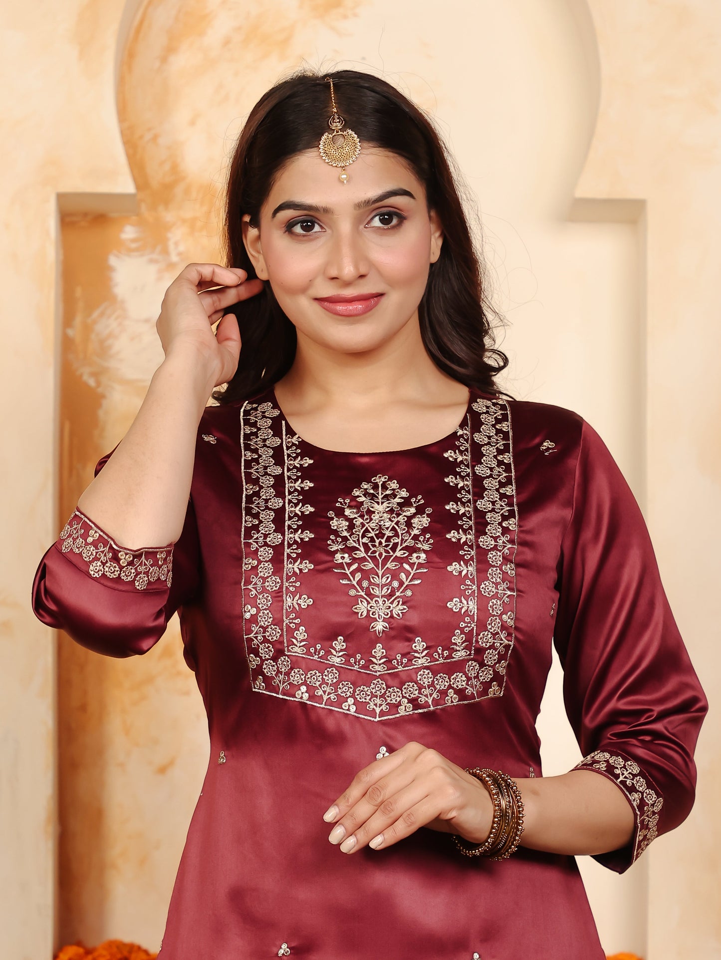 Embroidered Satin Solid Straight Maroon Kurta