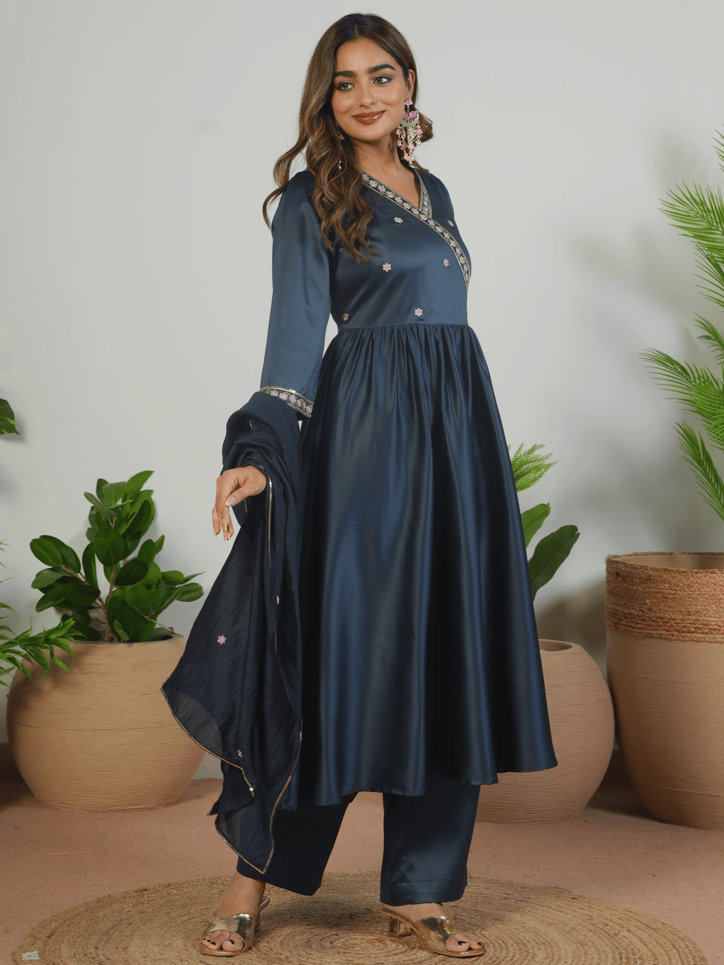 Embroidered Georgette Solid Navy Blue Dupatta