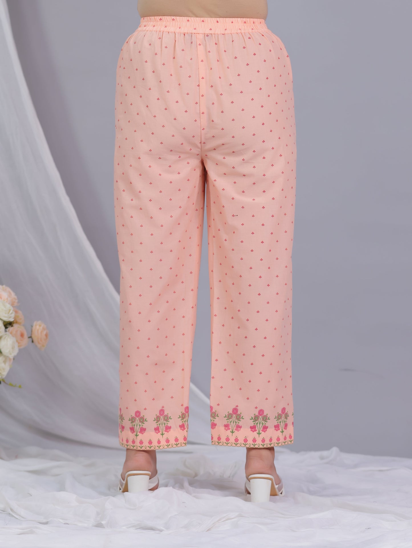 Embroidered Soft Cotton Floral Straight Peach Kurta