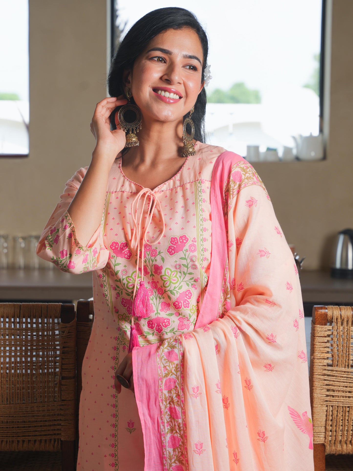 Embroidered Soft Cotton Floral Straight Peach Kurta