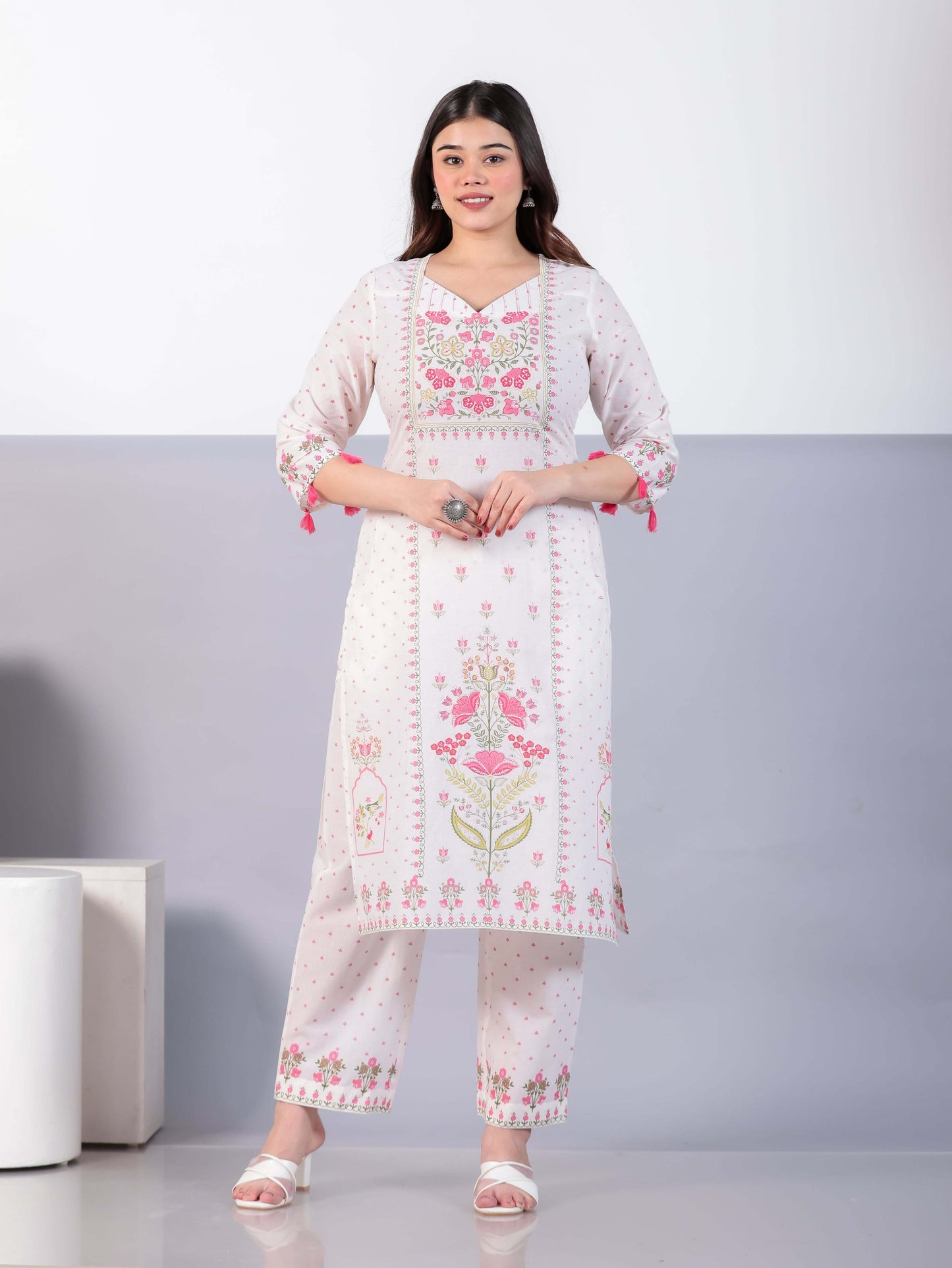 Embroidered Soft Cotton Floral Straight Off White Kurta