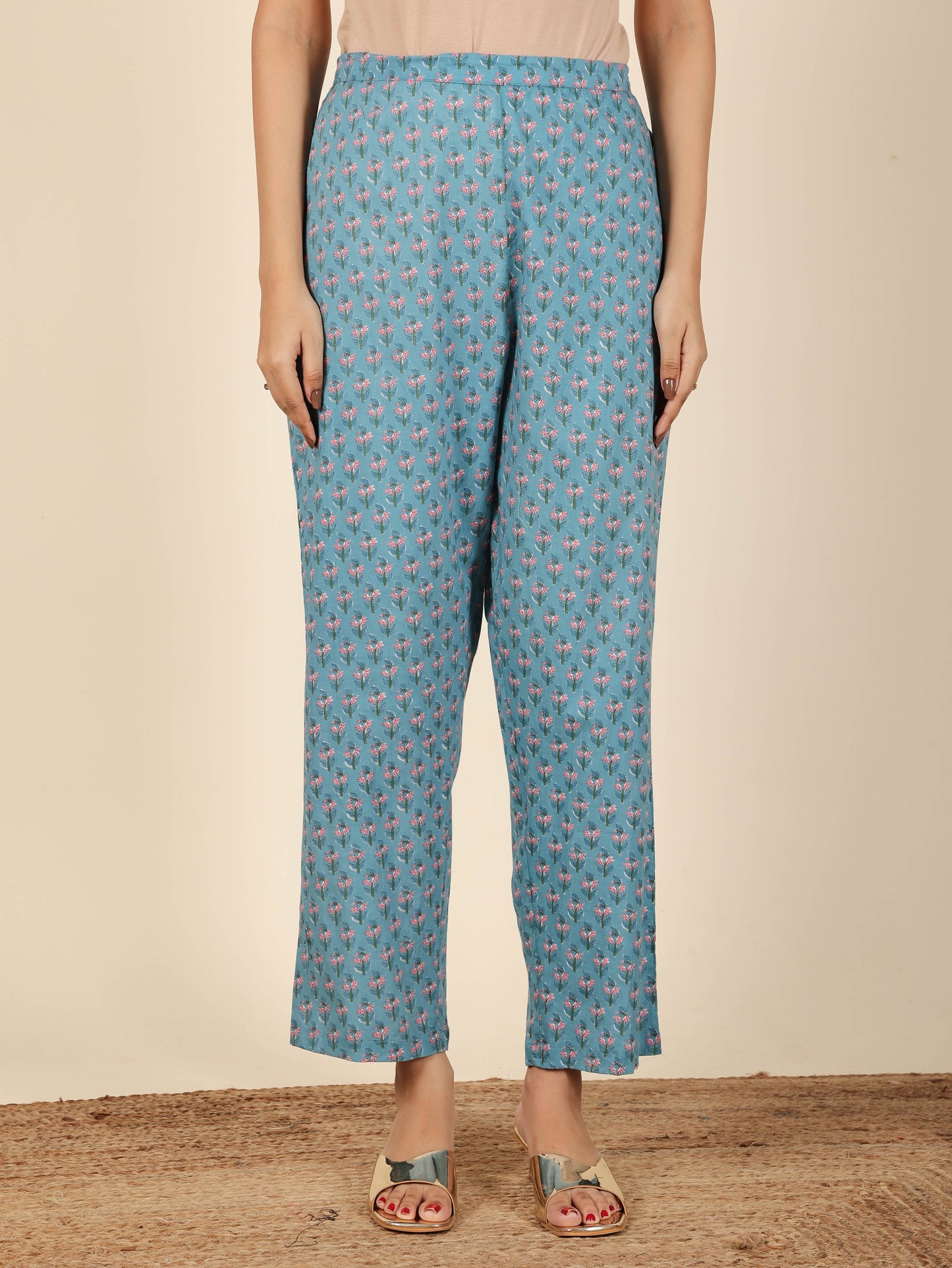 Soft Cotton Butti Crop Pant