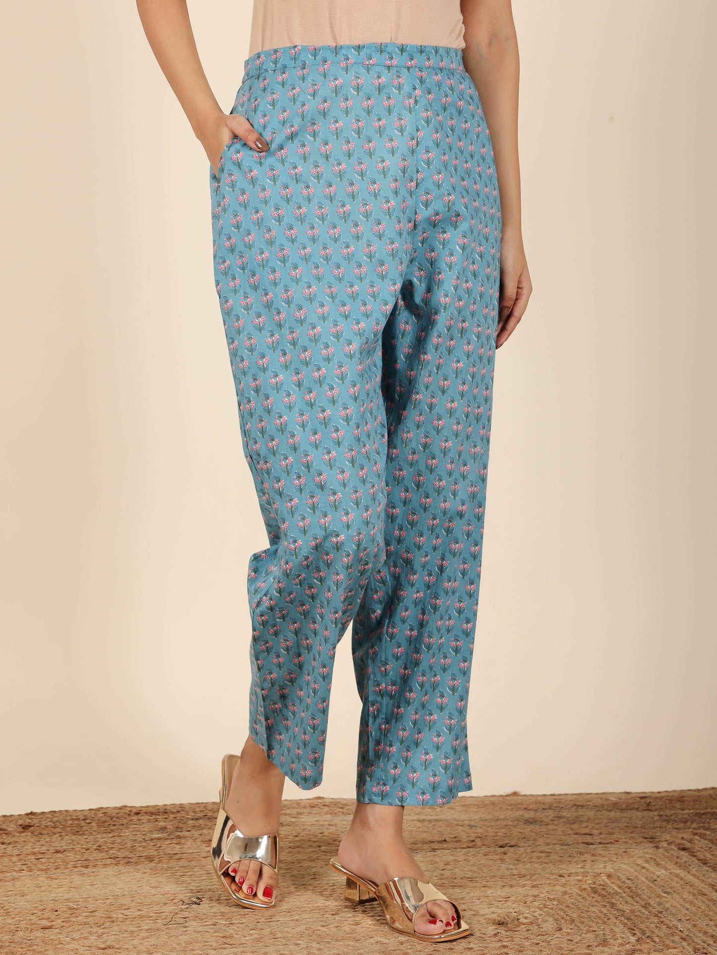 Soft Cotton Butti Crop Pant