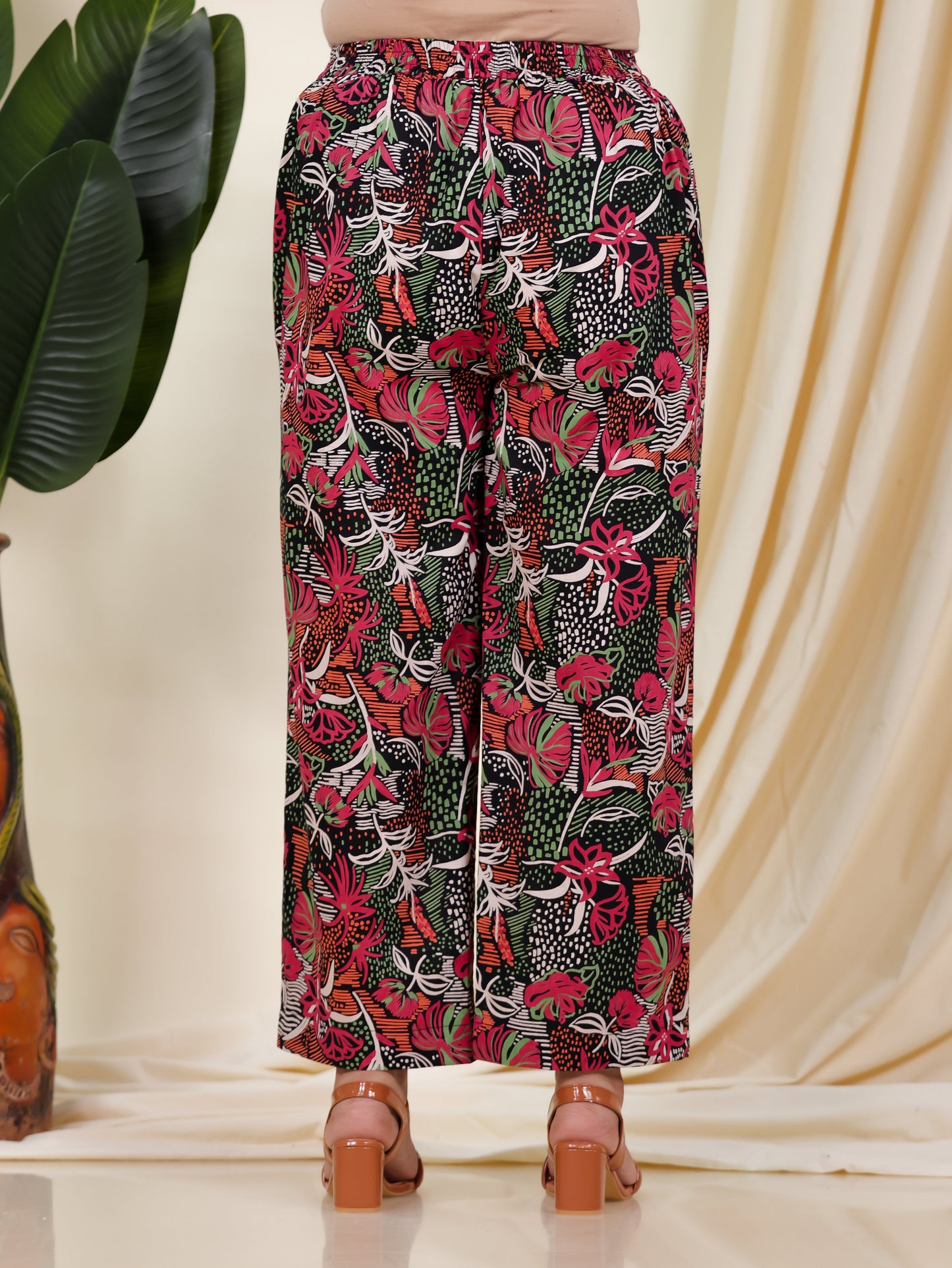 Soft Cotton Geometric Multicolor Straight Straight Trousers