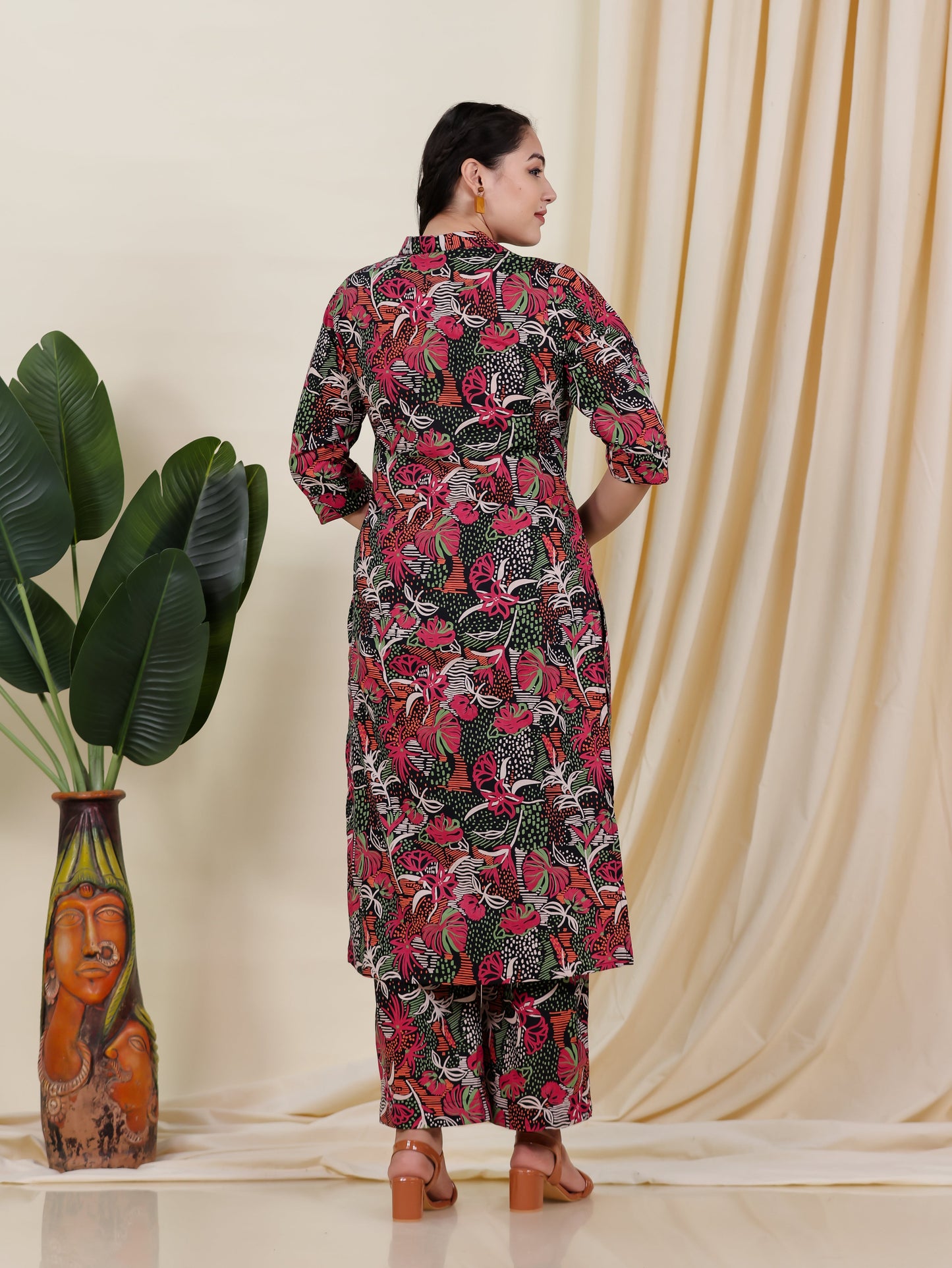 Soft Cotton Geometric Pathani Multicolor Kurta
