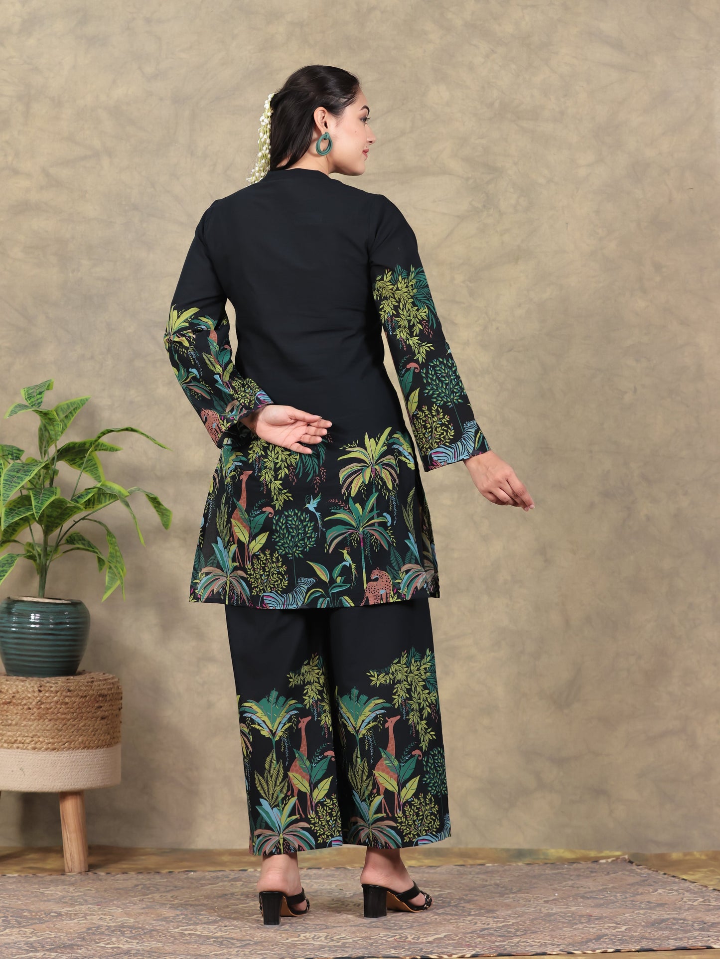 Soft Cotton Placement Print Straight Black Kurta