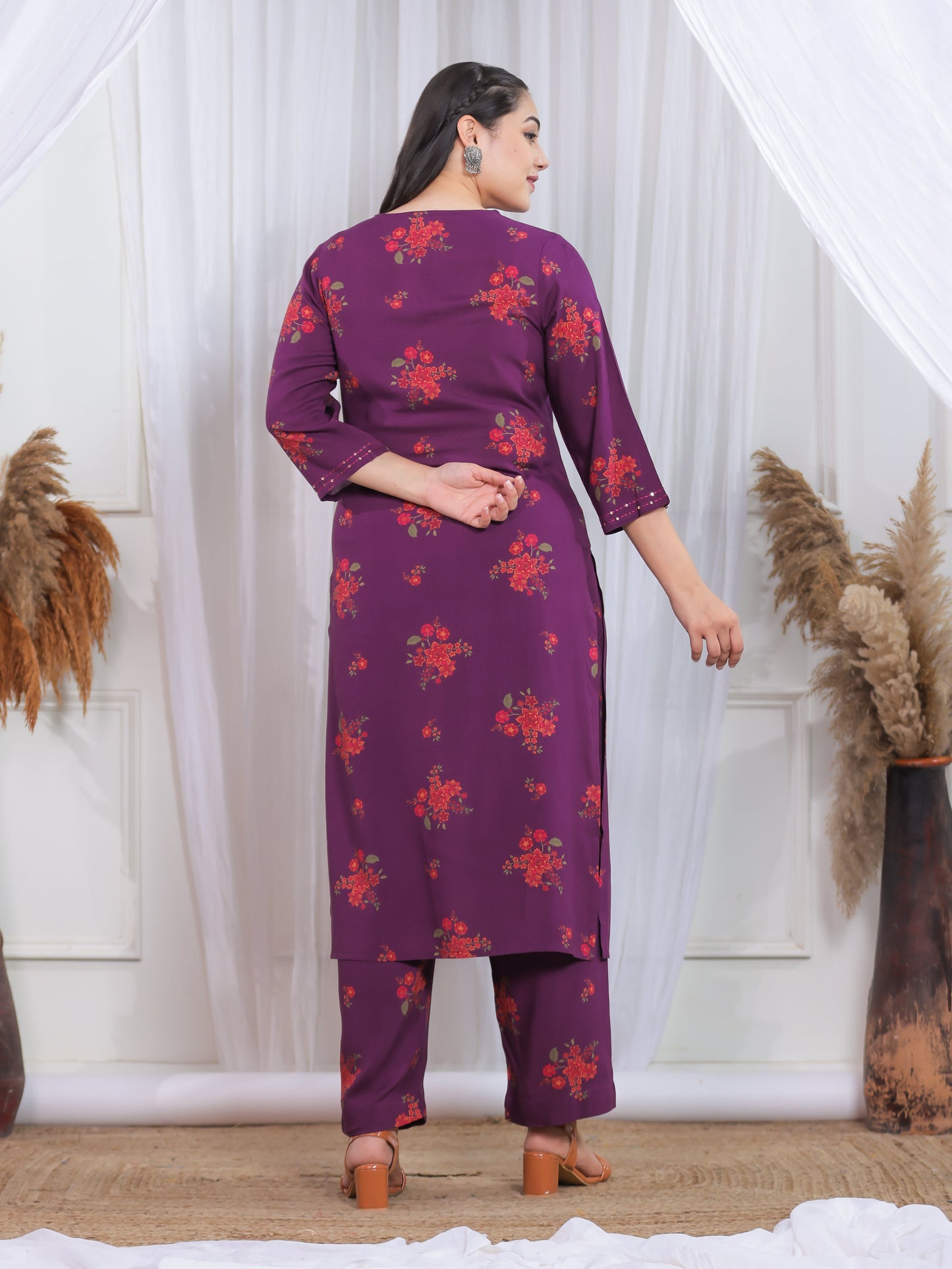 Embroidered Viscose Floral Straight Purple Kurta