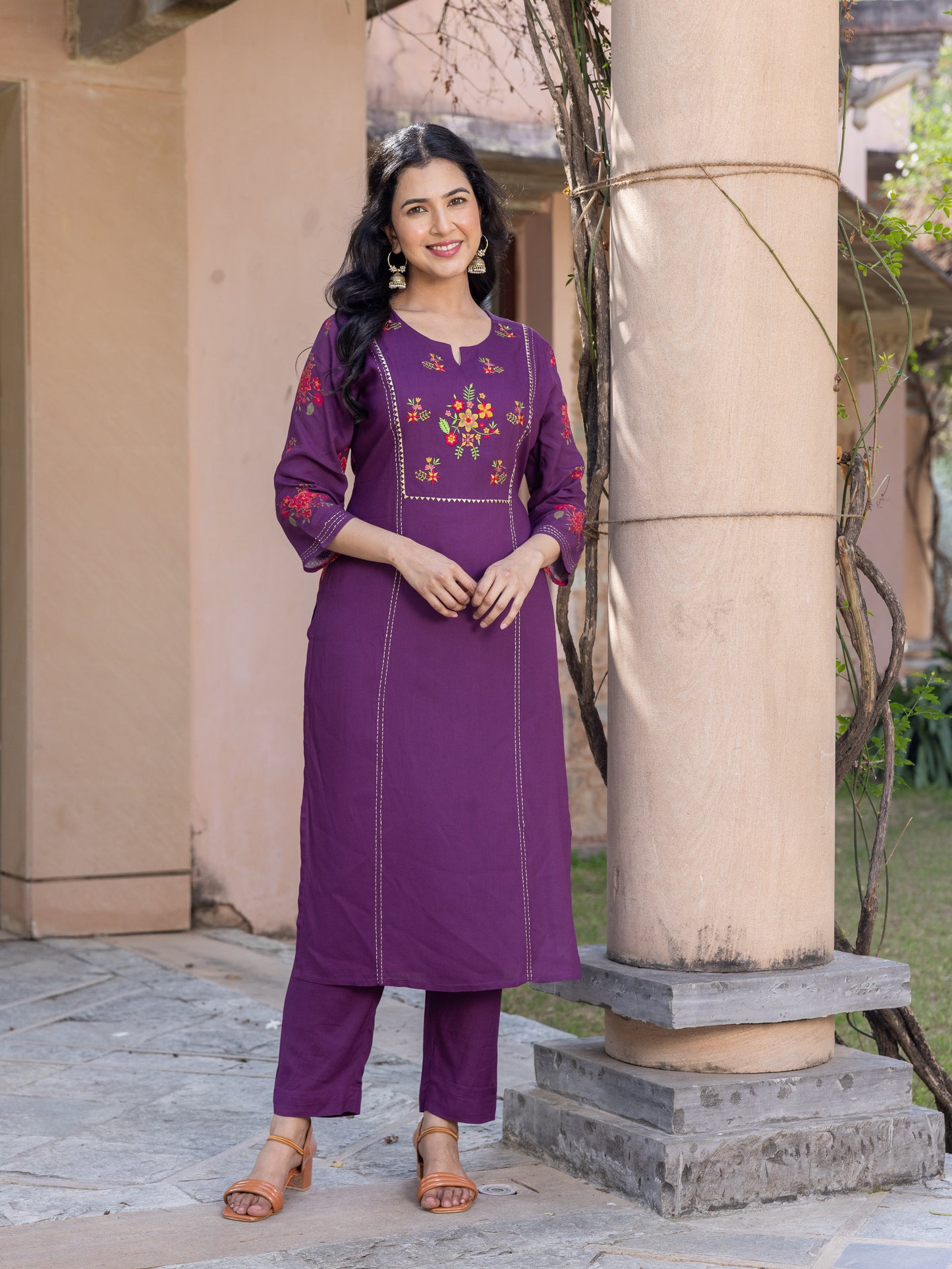Embroidered Viscose Solid Straight Wine Kurta