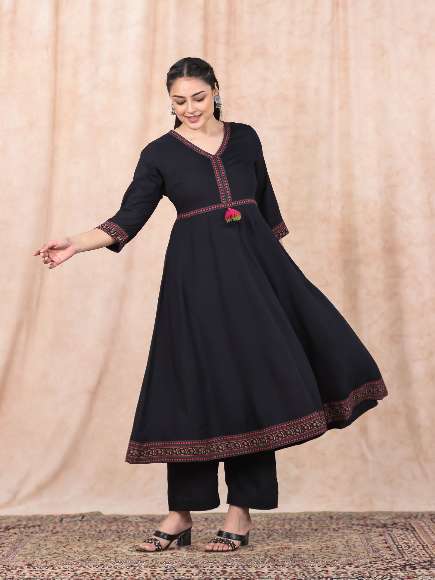 Viscose Solid Anarkali Black Kurta