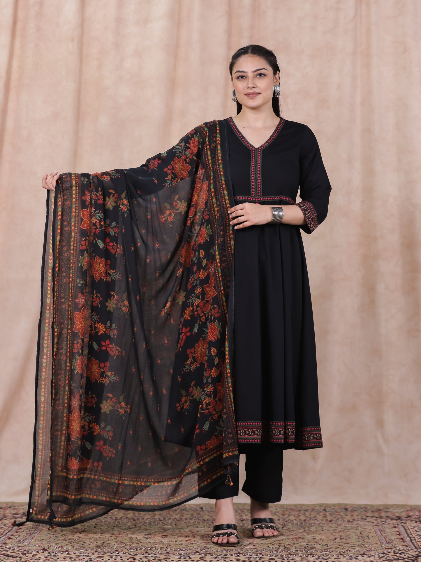 Viscose Solid Anarkali Black Kurta
