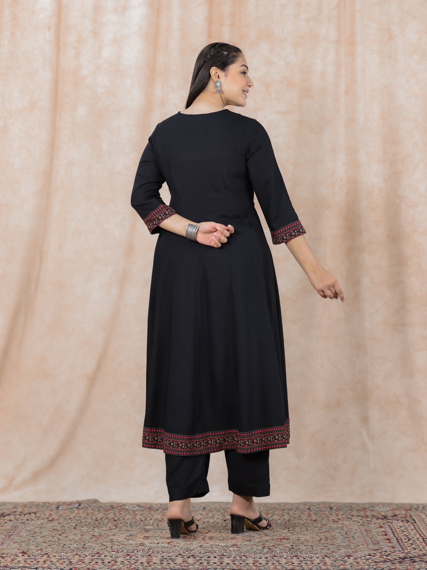 Viscose Solid Anarkali Black Kurta