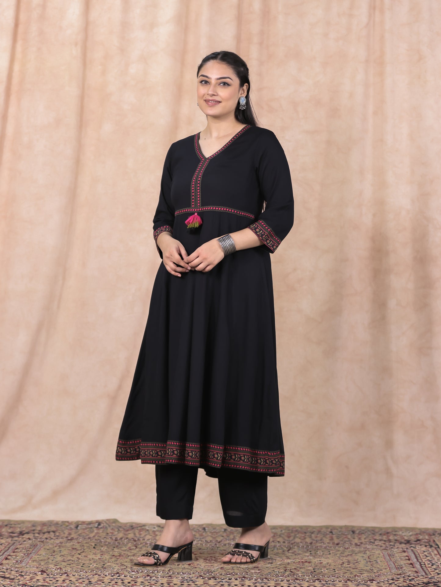Viscose Solid Anarkali Black Kurta