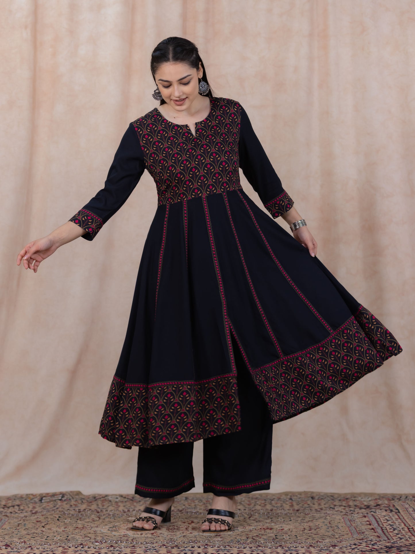 Viscose Solid Anarkali Black Kurta