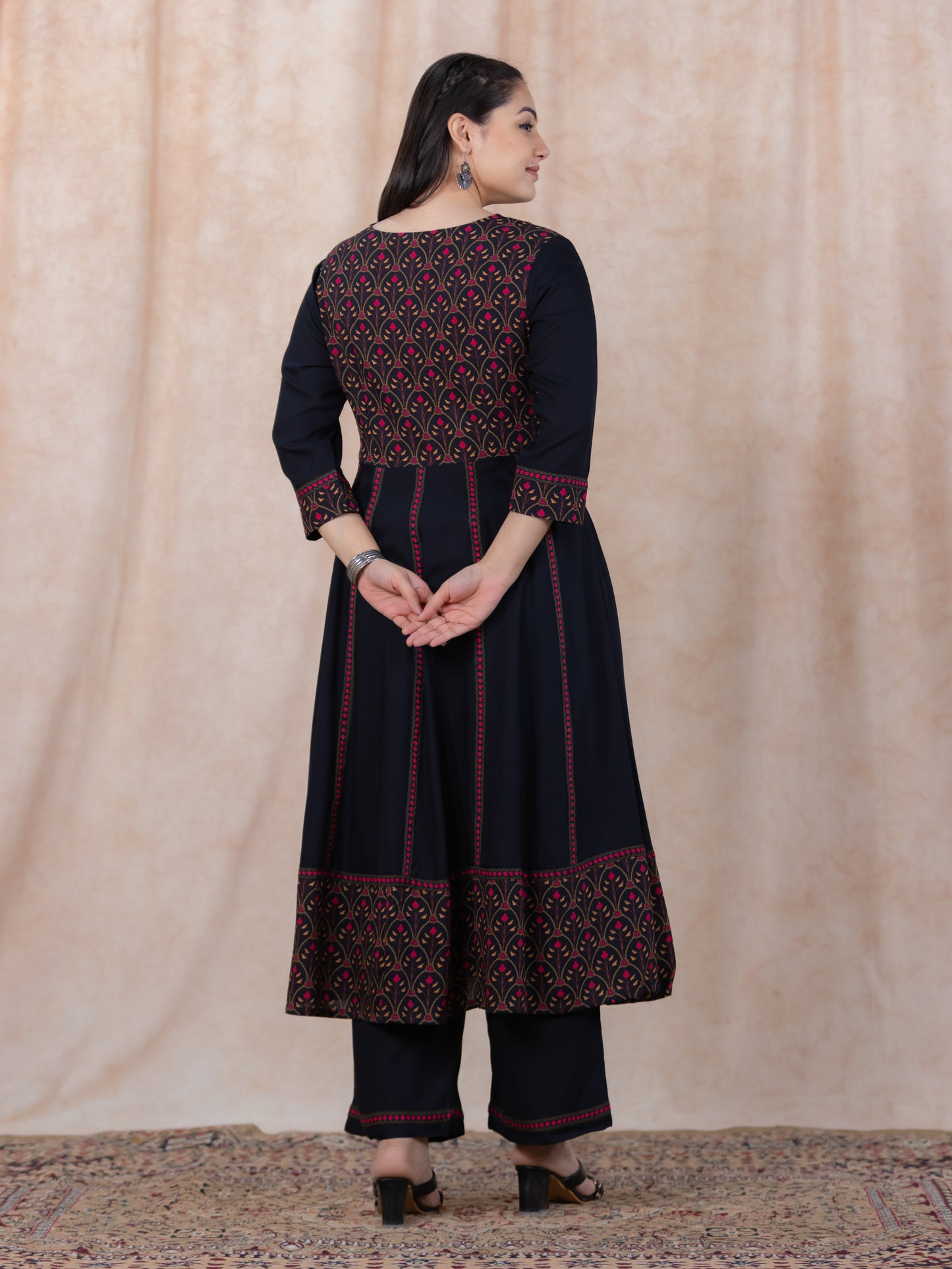 Viscose Solid Anarkali Black Kurta
