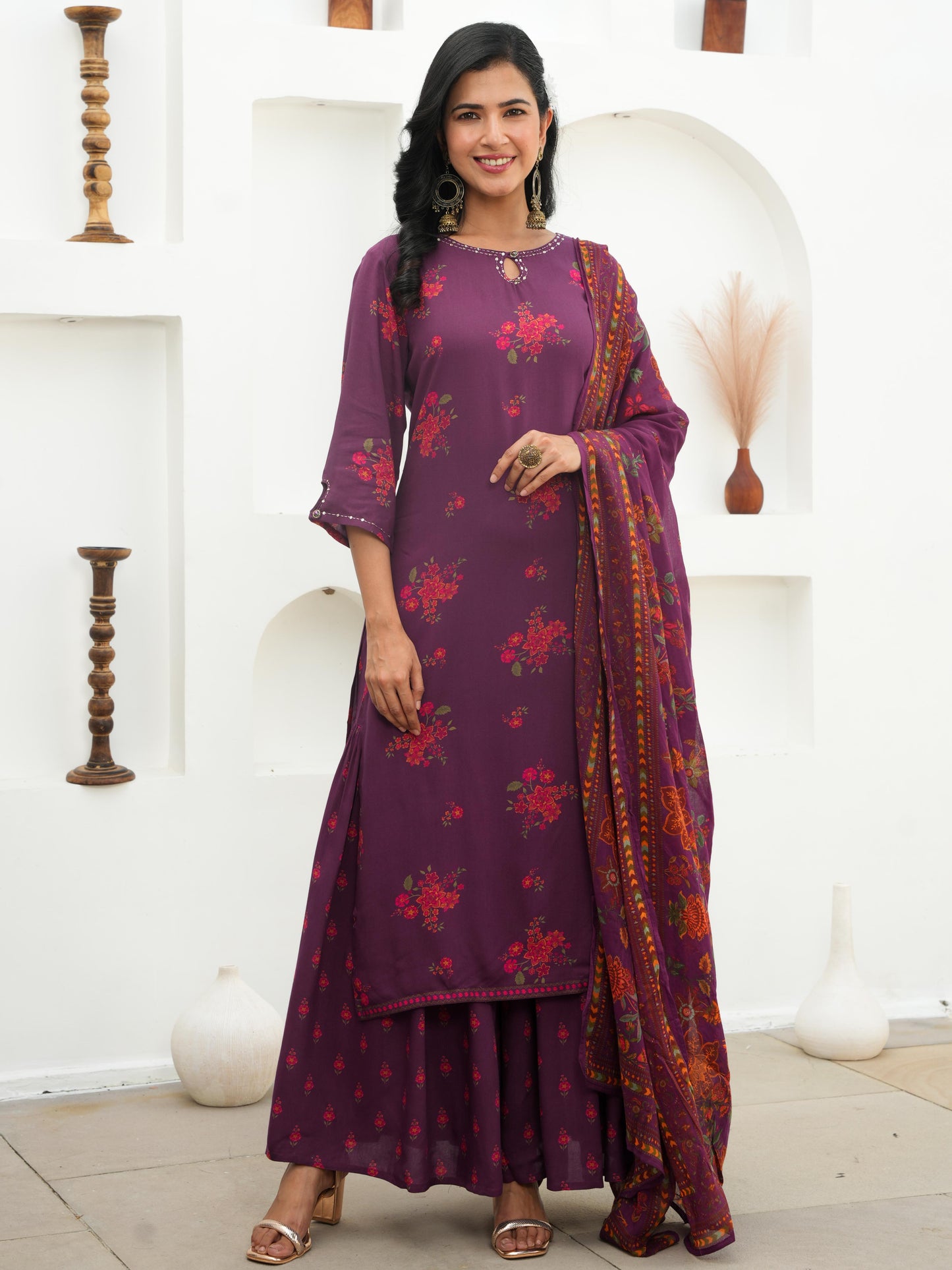 Embroidered Viscose Floral Straight Mauve Kurta