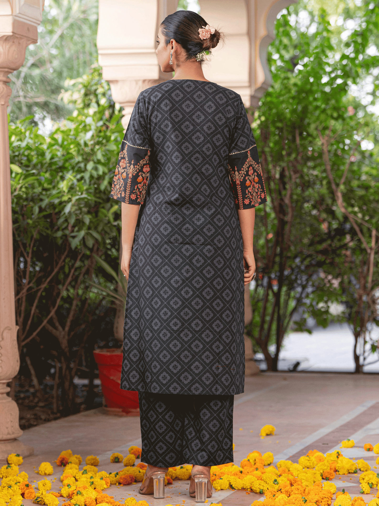 Soft Cotton Floral Straight Black Kurta