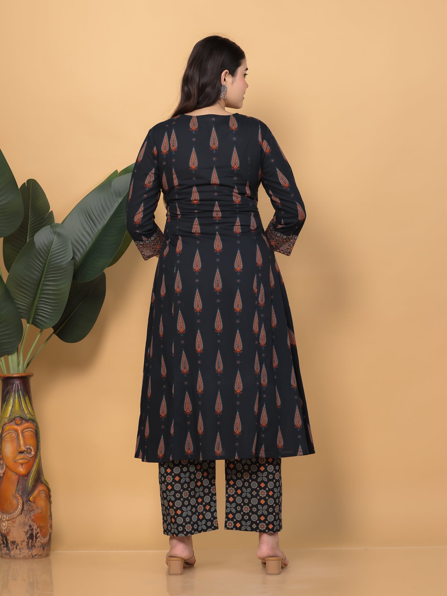 Soft Cotton Geometric Flared Black Kurta