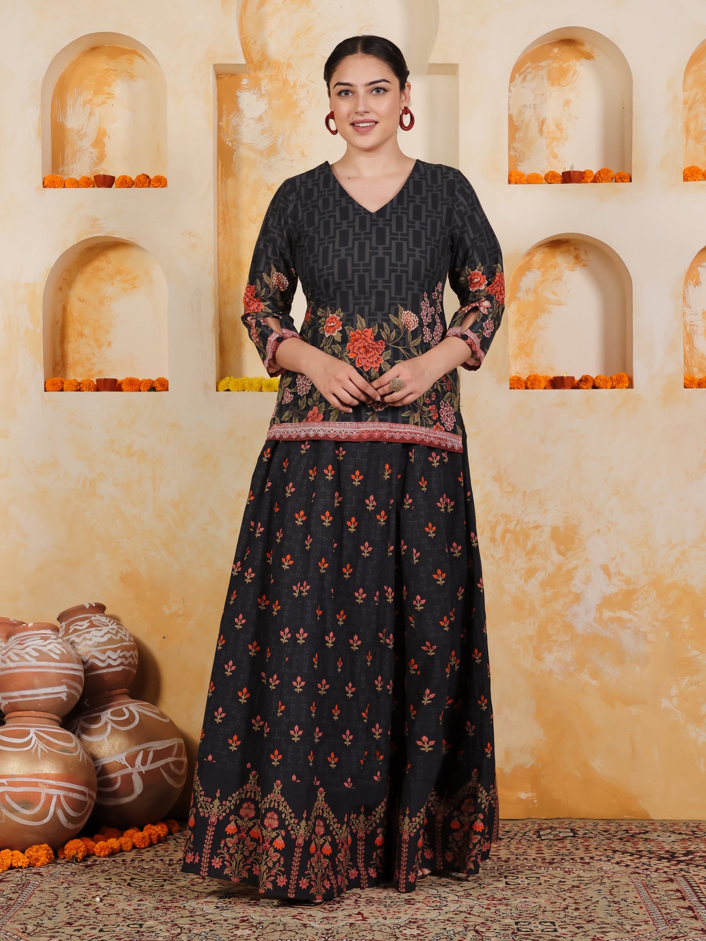 Soft Cotton Placement Print Straight Black Kurta (With Necklace)