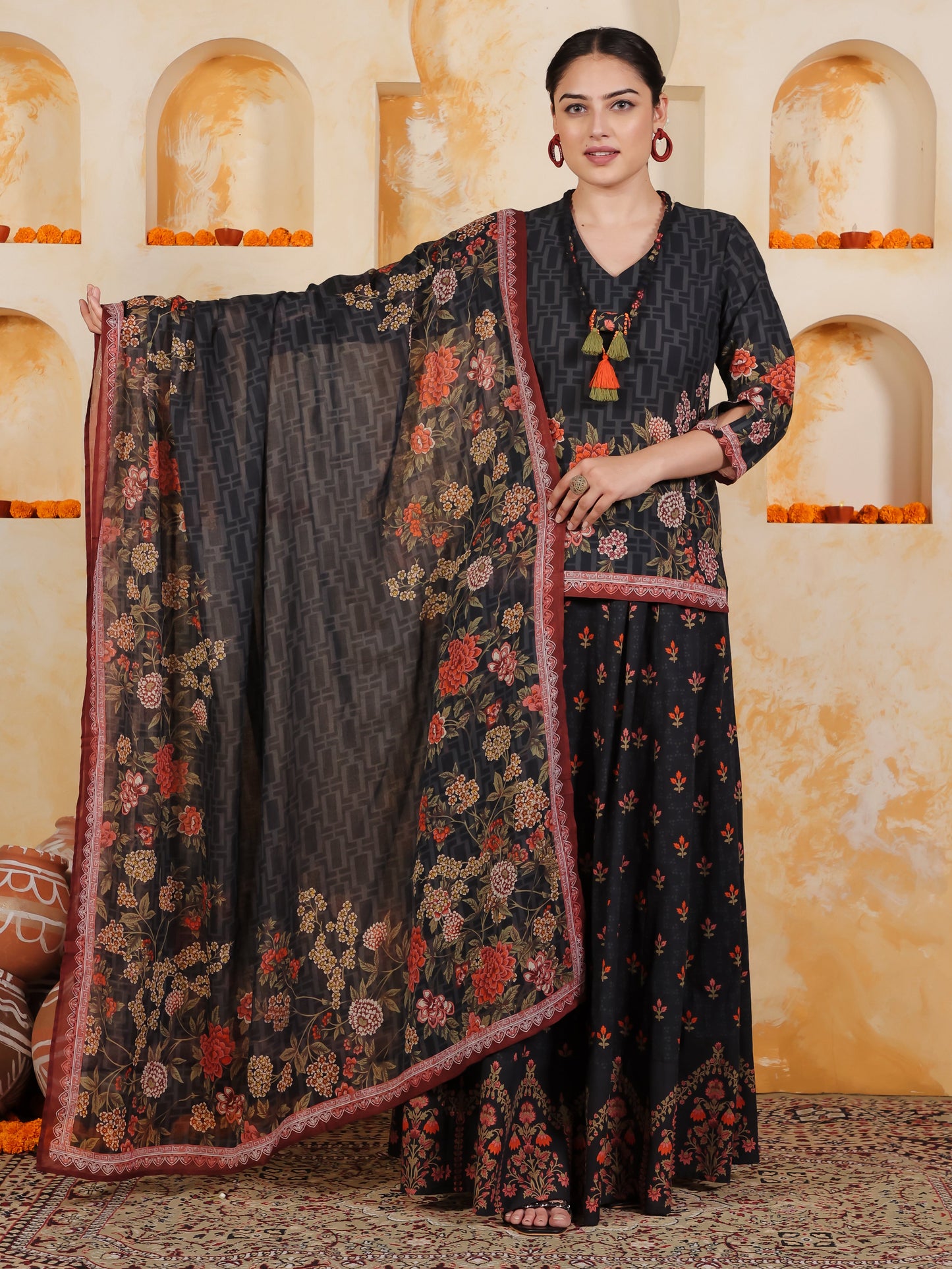 Soft Cotton Placement Print Straight Black Kurta (With Necklace)