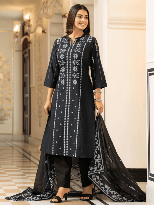 Cotton Voile Geometric Black Dupatta