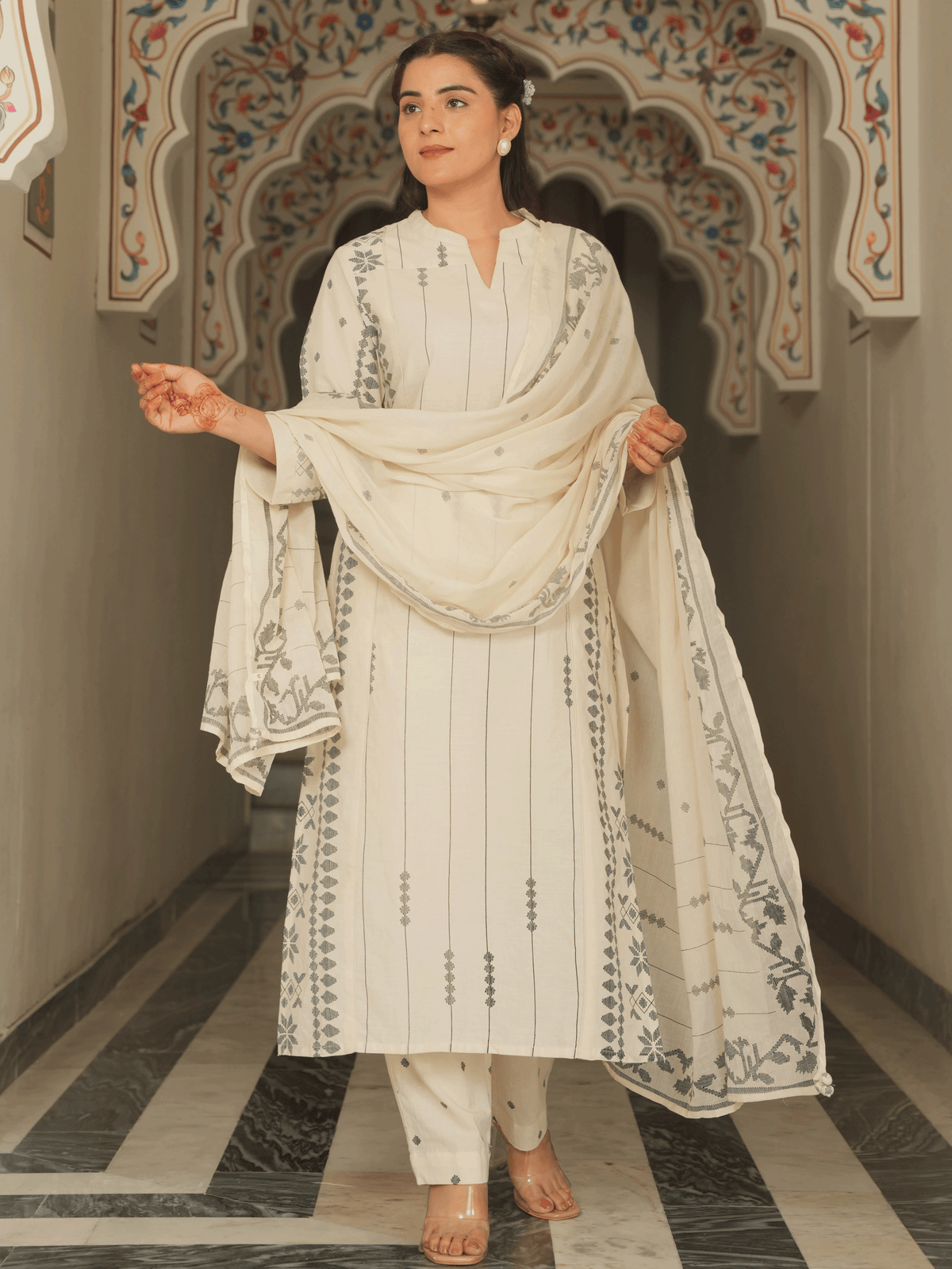 Cotton Voile Geometric Cream Dupatta