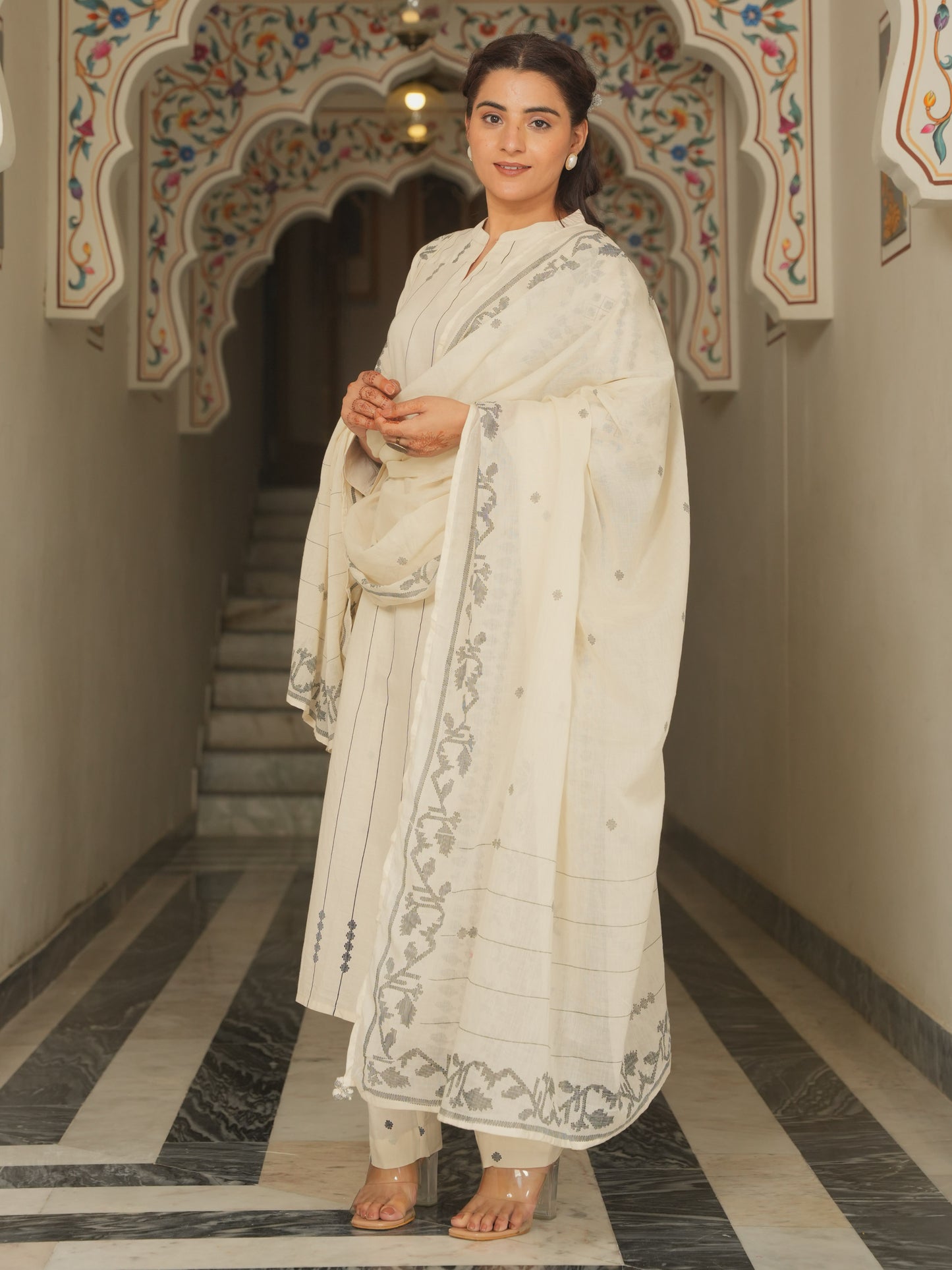 Soft Cotton Geometric Cream Tapered Kurta
