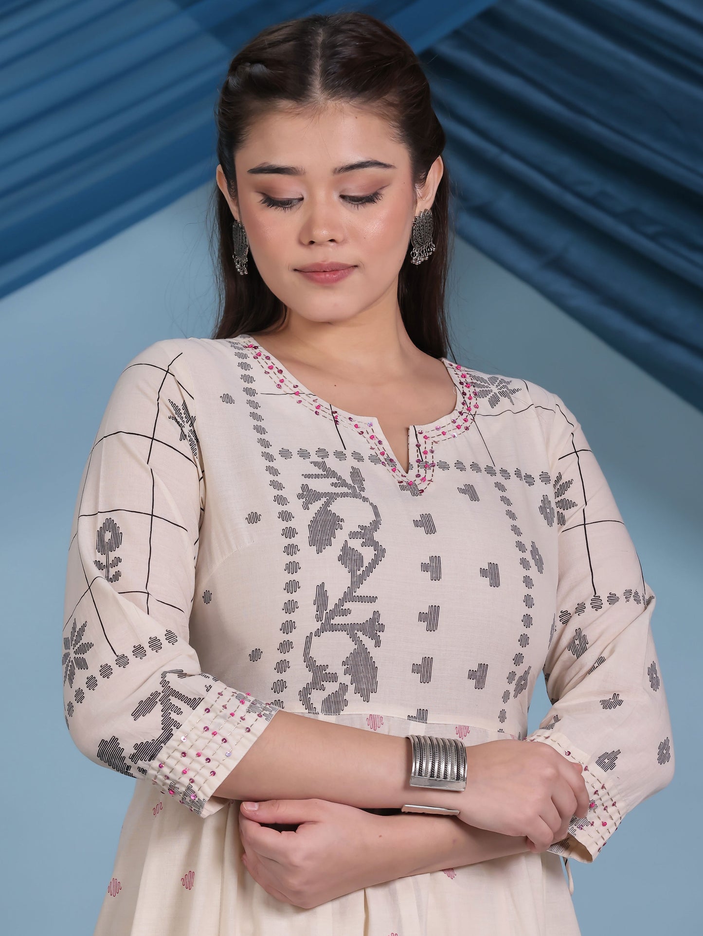 Soft Cotton Geometric Anarkali Cream Kurta