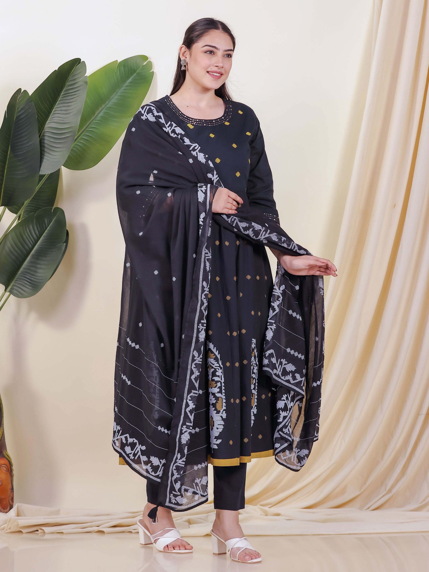 Embroidered Soft Cotton Geometric Anarkali Black Kurta