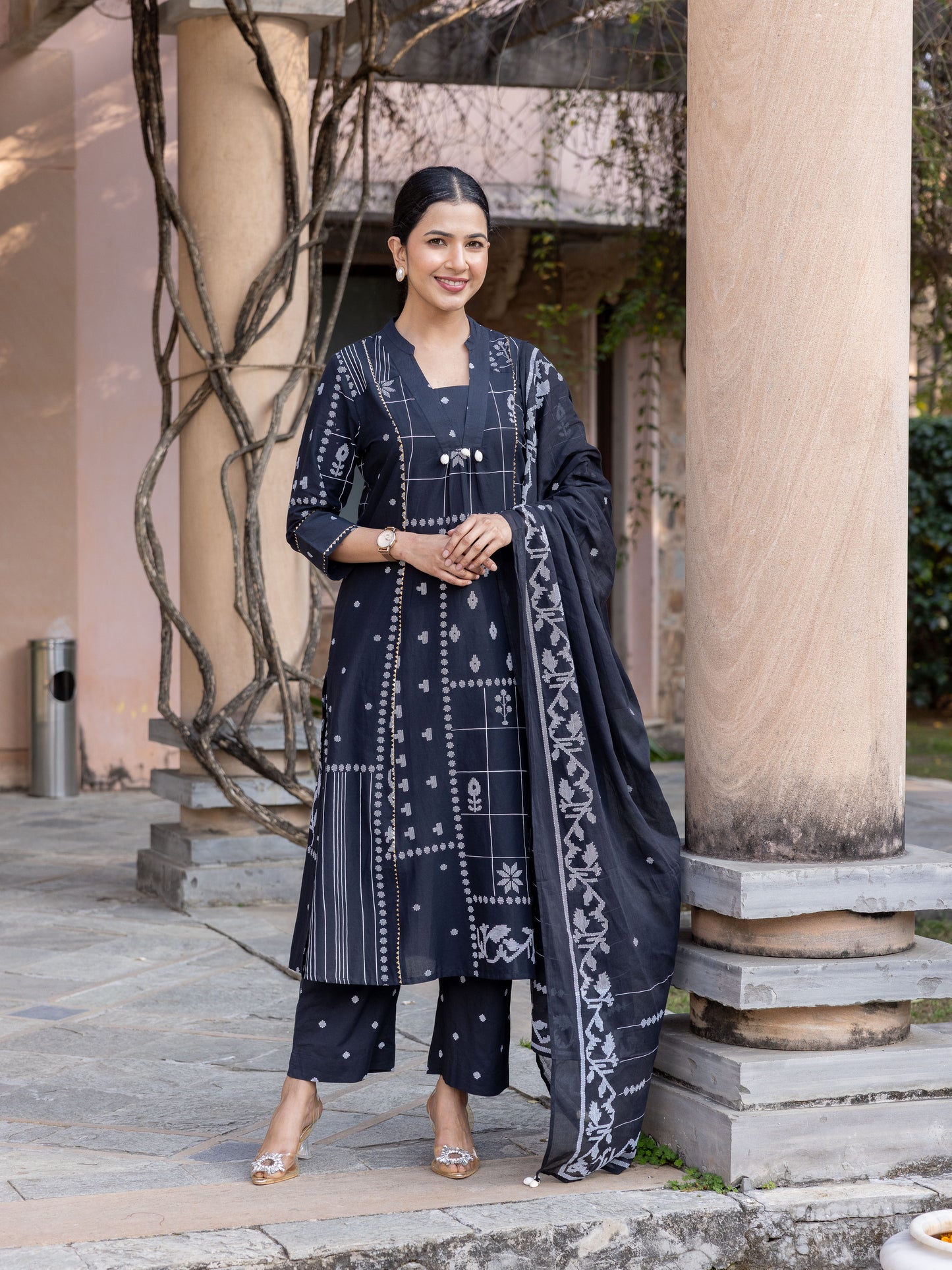 Soft Cotton Geometric Flared Black Kurta
