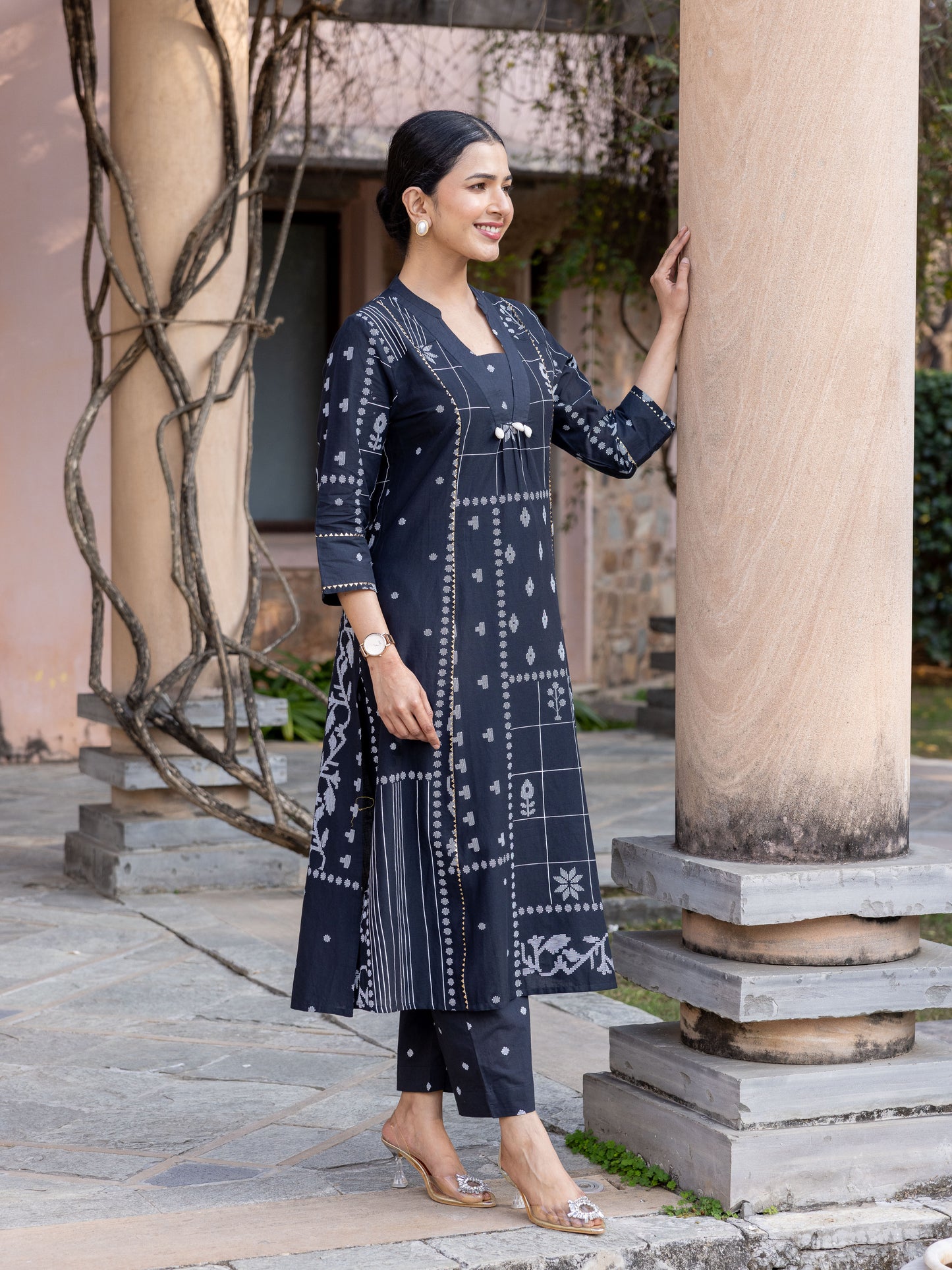 Soft Cotton Geometric Flared Black Kurta
