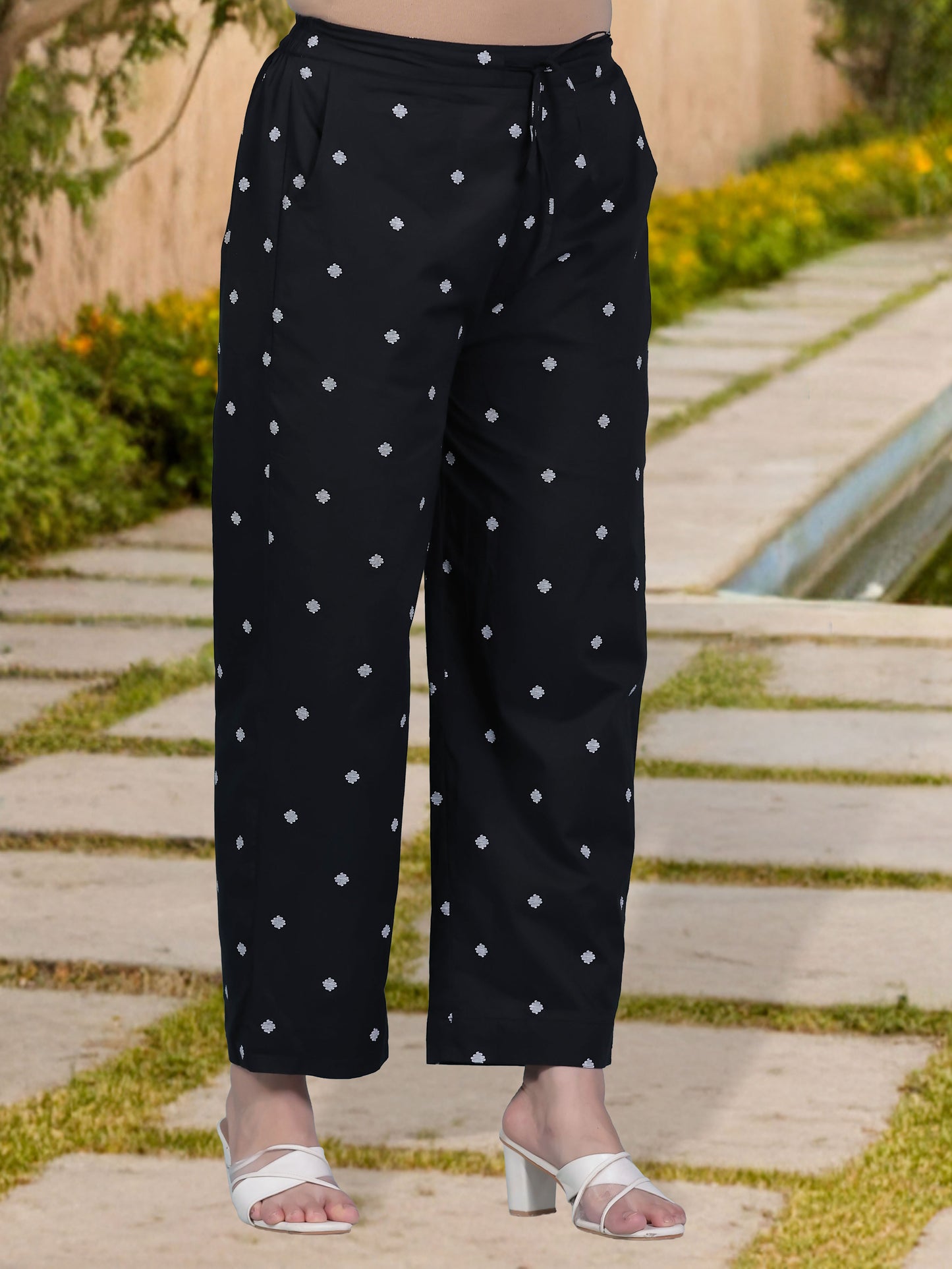Soft Cotton Geometric Straight Black Kurta
