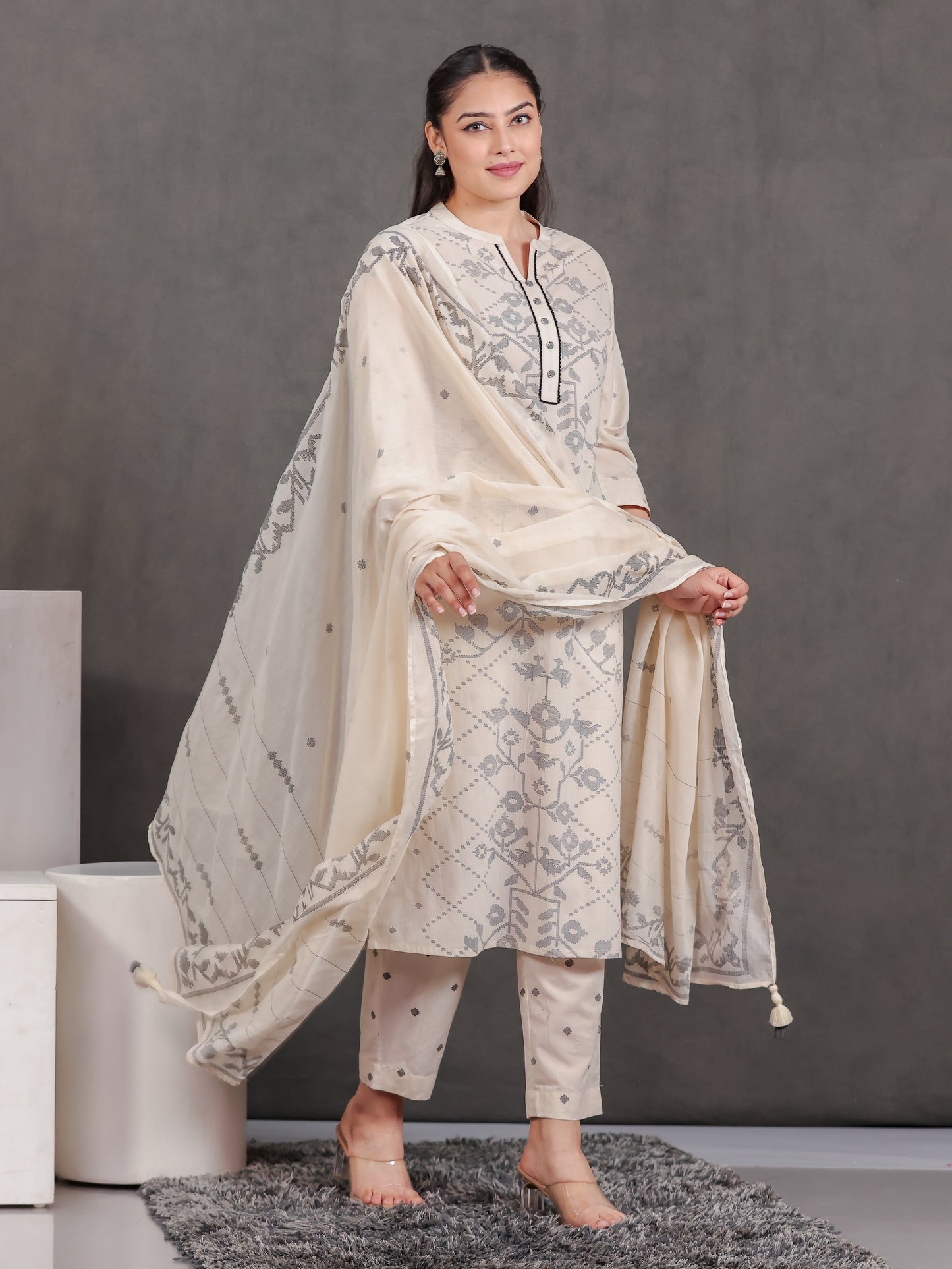 Cotton Voile Geometric Beige Dupatta