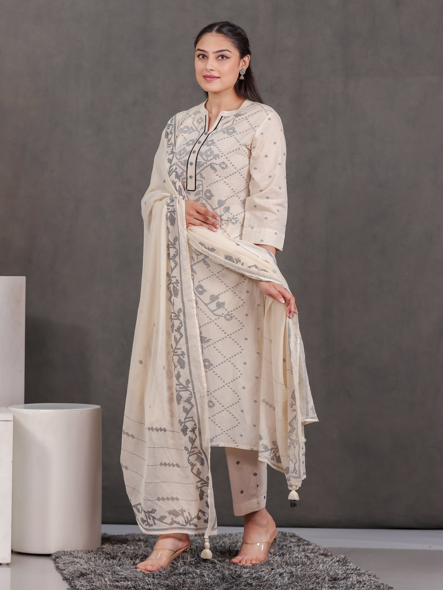 Cotton Voile Geometric Beige Dupatta